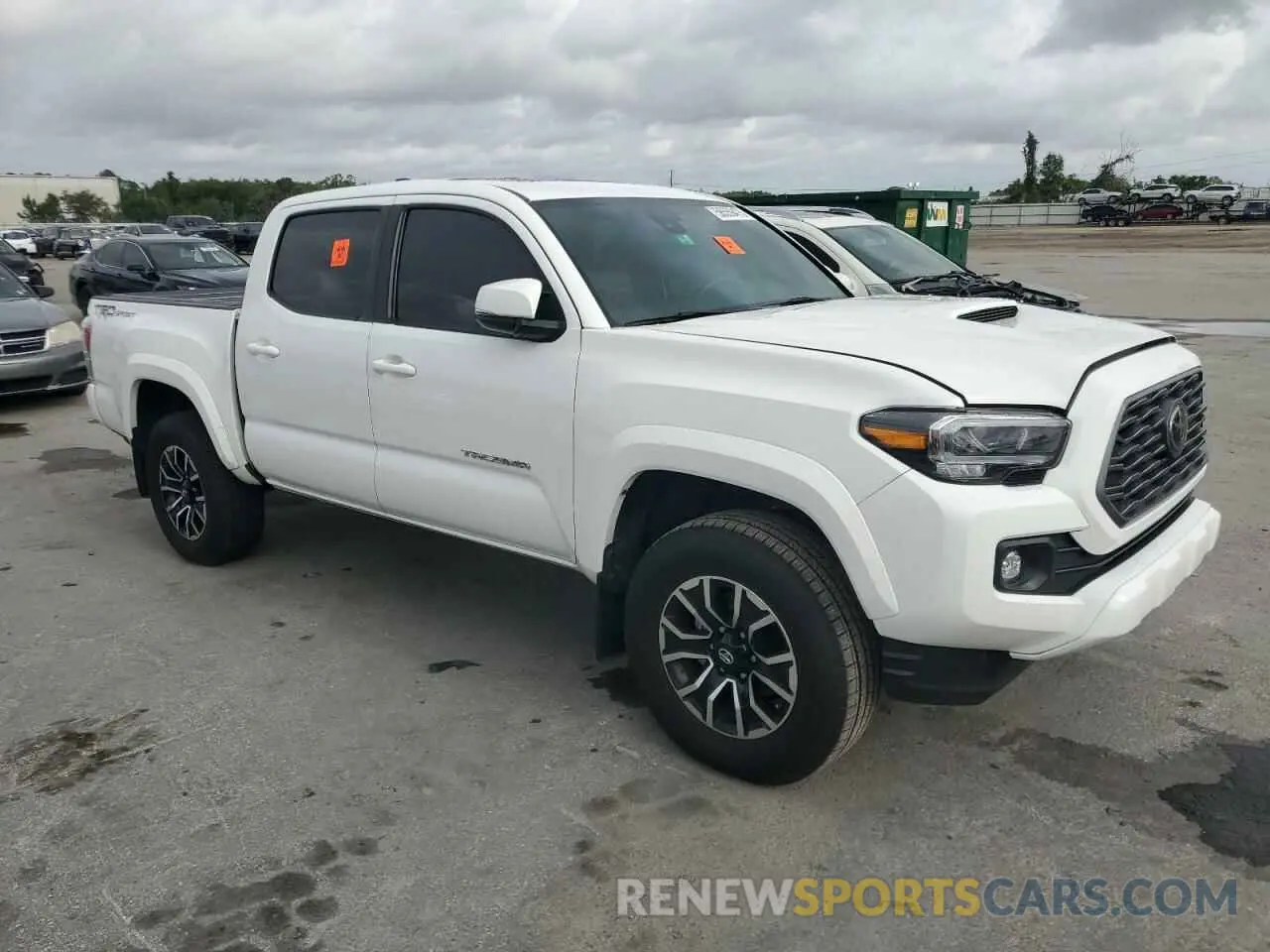 4 Photograph of a damaged car 3TMAZ5CN4NM179629 TOYOTA TACOMA 2022