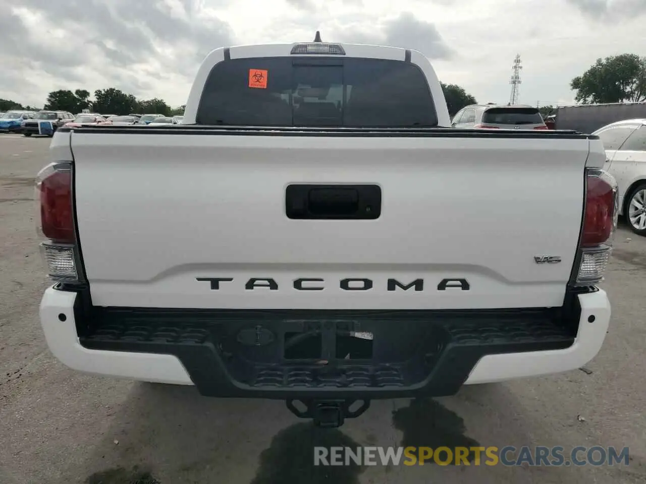 6 Photograph of a damaged car 3TMAZ5CN4NM179629 TOYOTA TACOMA 2022