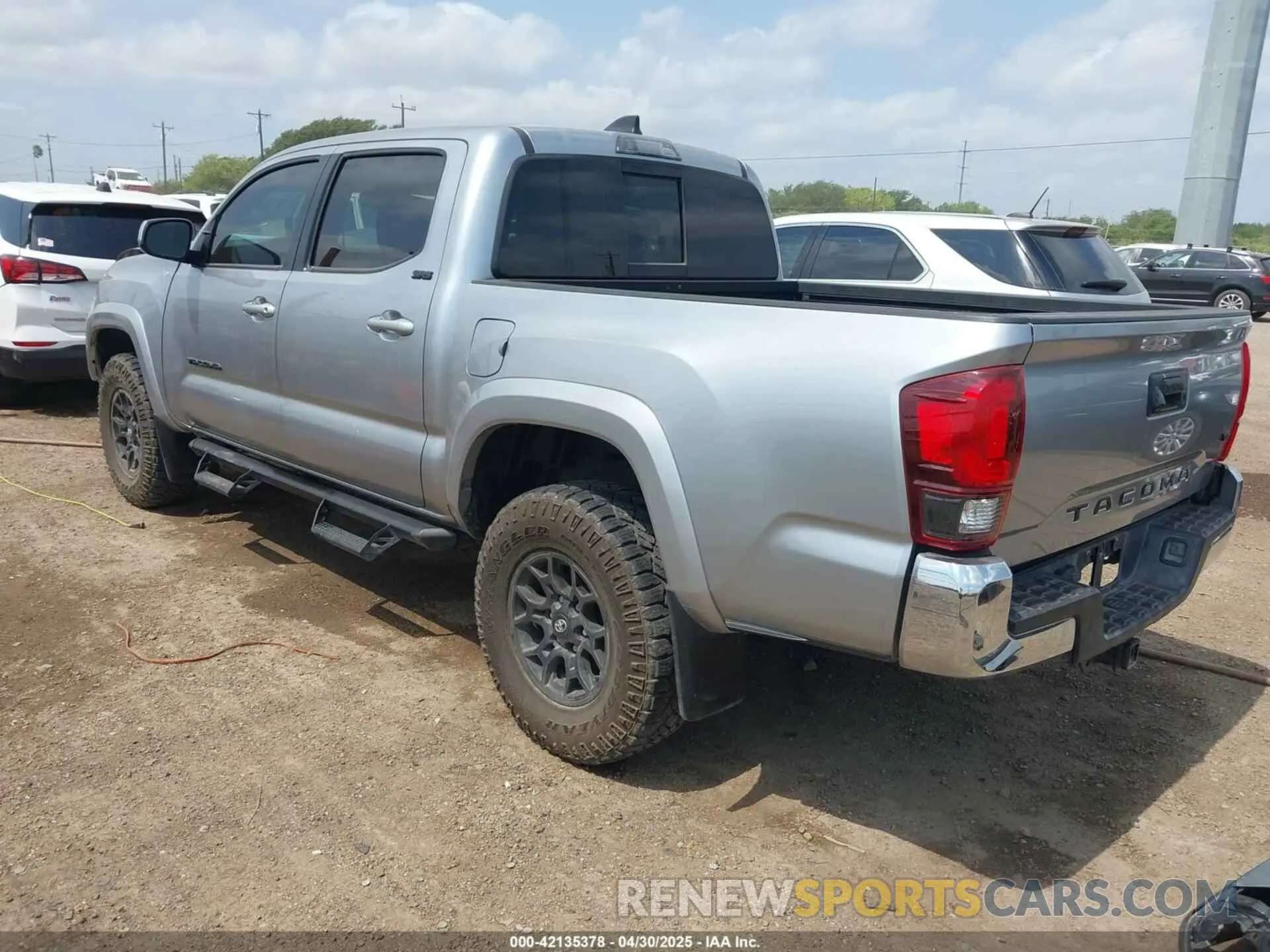 3 Photograph of a damaged car 3TMAZ5CN6NM193385 TOYOTA TACOMA 2022