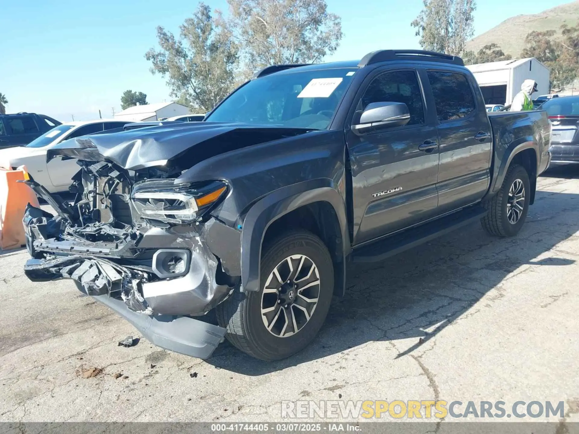 2 Photograph of a damaged car 3TMAZ5CN7NM173128 TOYOTA TACOMA 2022