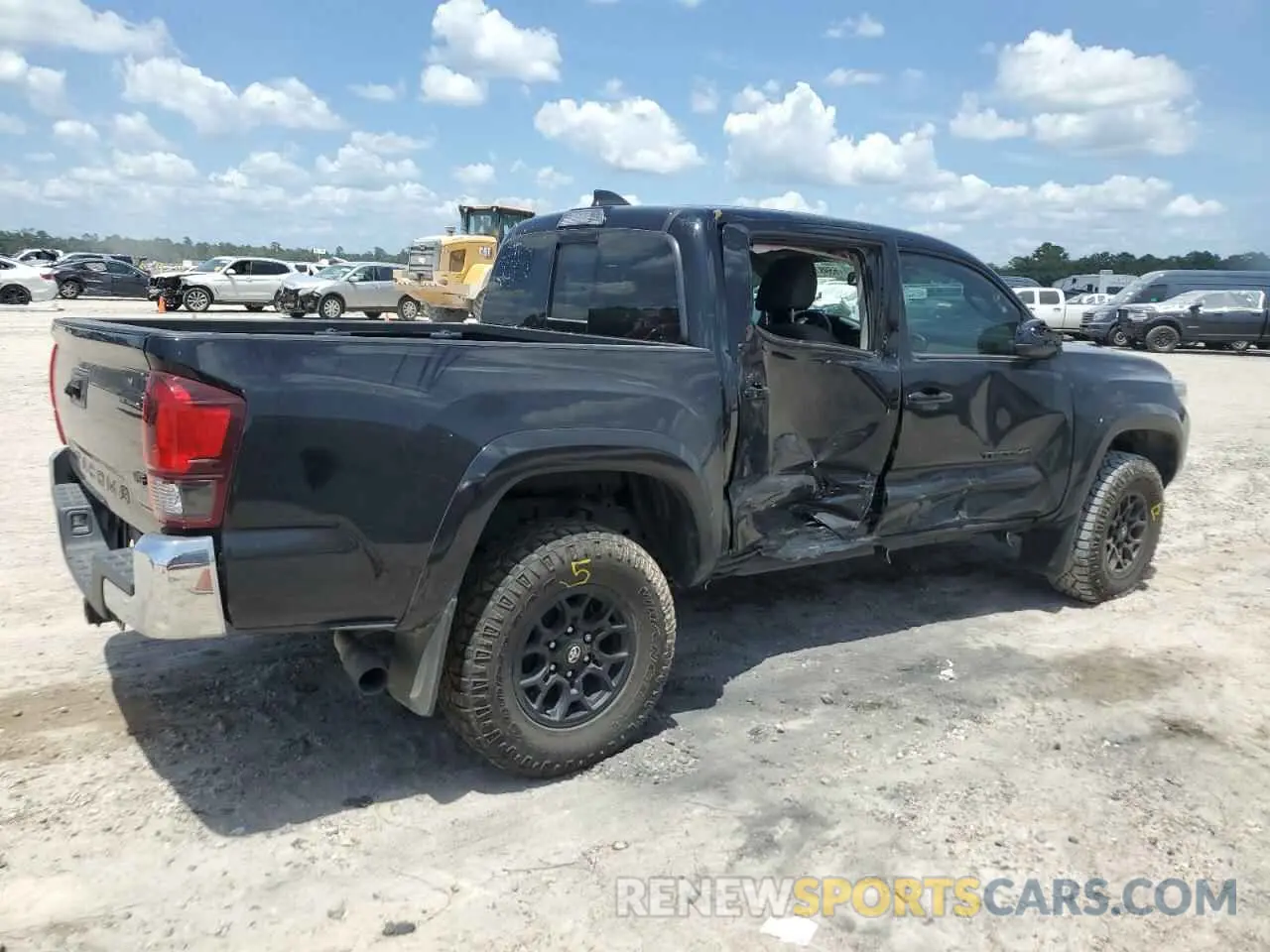 3 Photograph of a damaged car 3TMAZ5CN7NM175221 TOYOTA TACOMA 2022