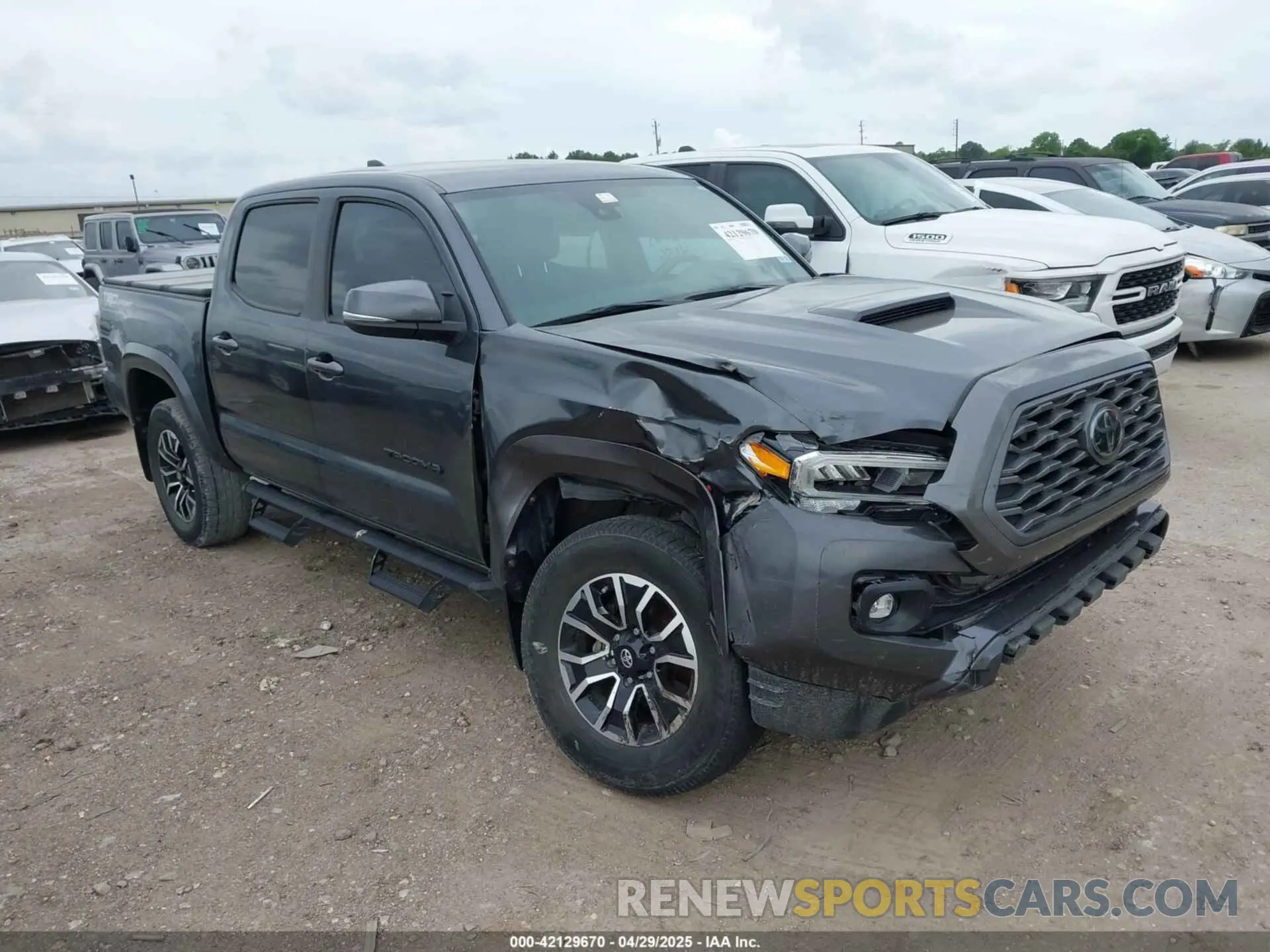 1 Photograph of a damaged car 3TMAZ5CN7NM184856 TOYOTA TACOMA 2022