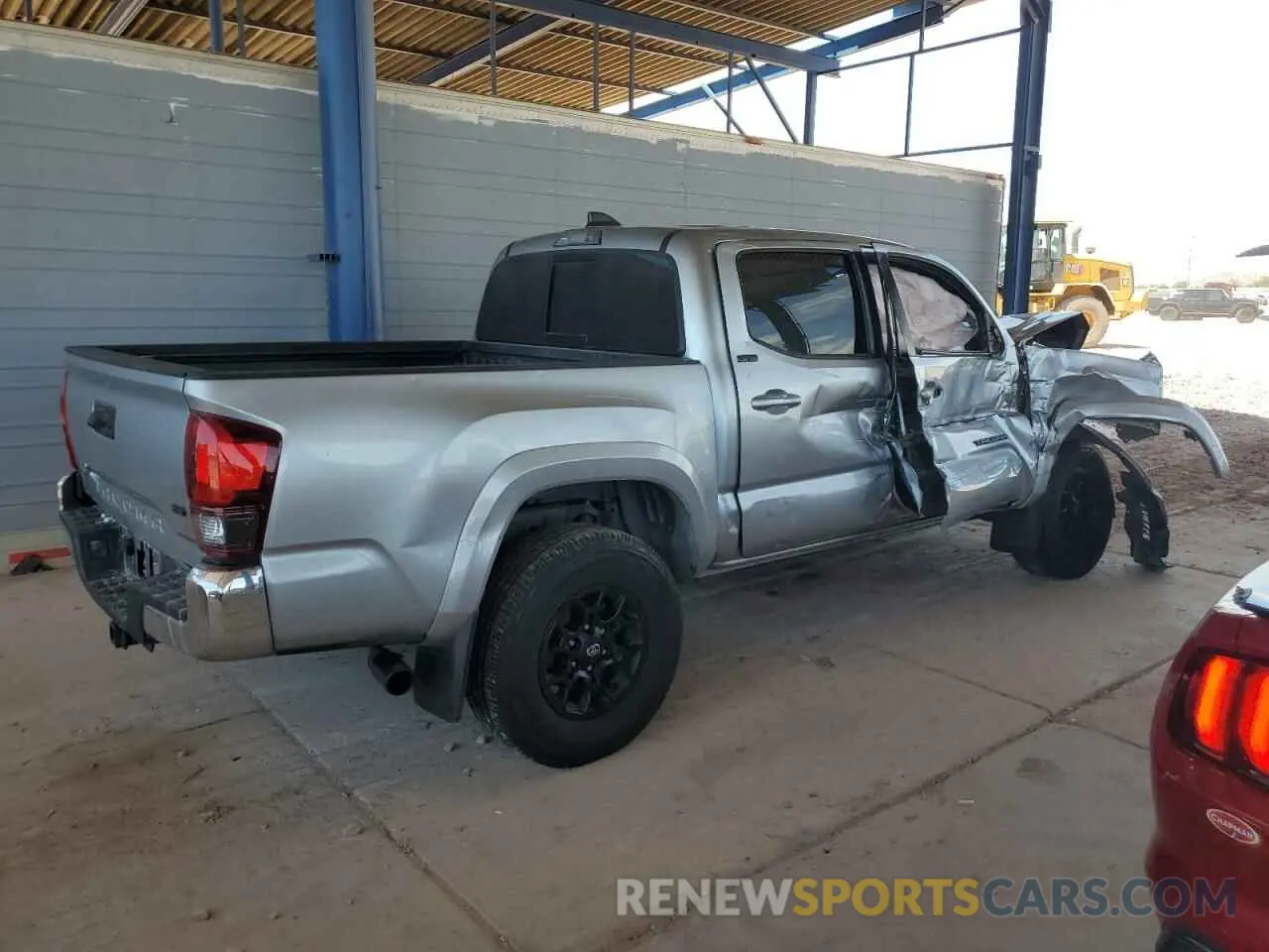 3 Photograph of a damaged car 3TMAZ5CN7NM196067 TOYOTA TACOMA 2022