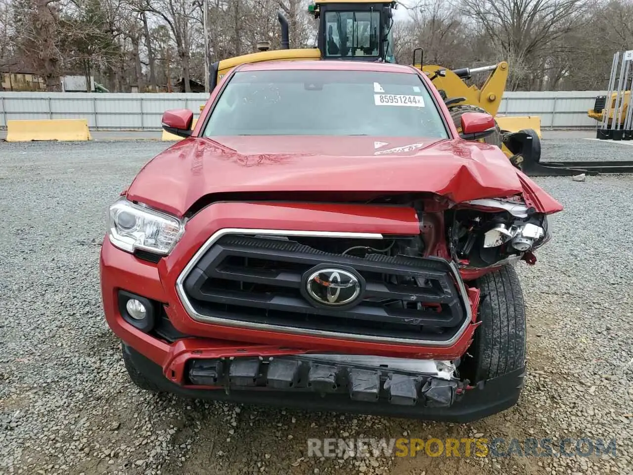 5 Photograph of a damaged car 3TMAZ5CN8NM165779 TOYOTA TACOMA 2022