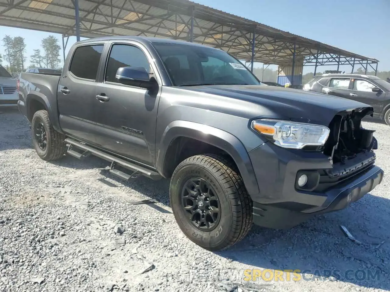 4 Photograph of a damaged car 3TMAZ5CN8NM170464 TOYOTA TACOMA 2022
