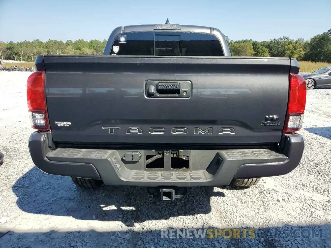 6 Photograph of a damaged car 3TMAZ5CN8NM170464 TOYOTA TACOMA 2022
