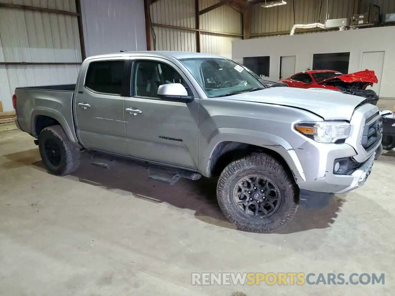 4 Photograph of a damaged car 3TMAZ5CN9NM172224 TOYOTA TACOMA 2022