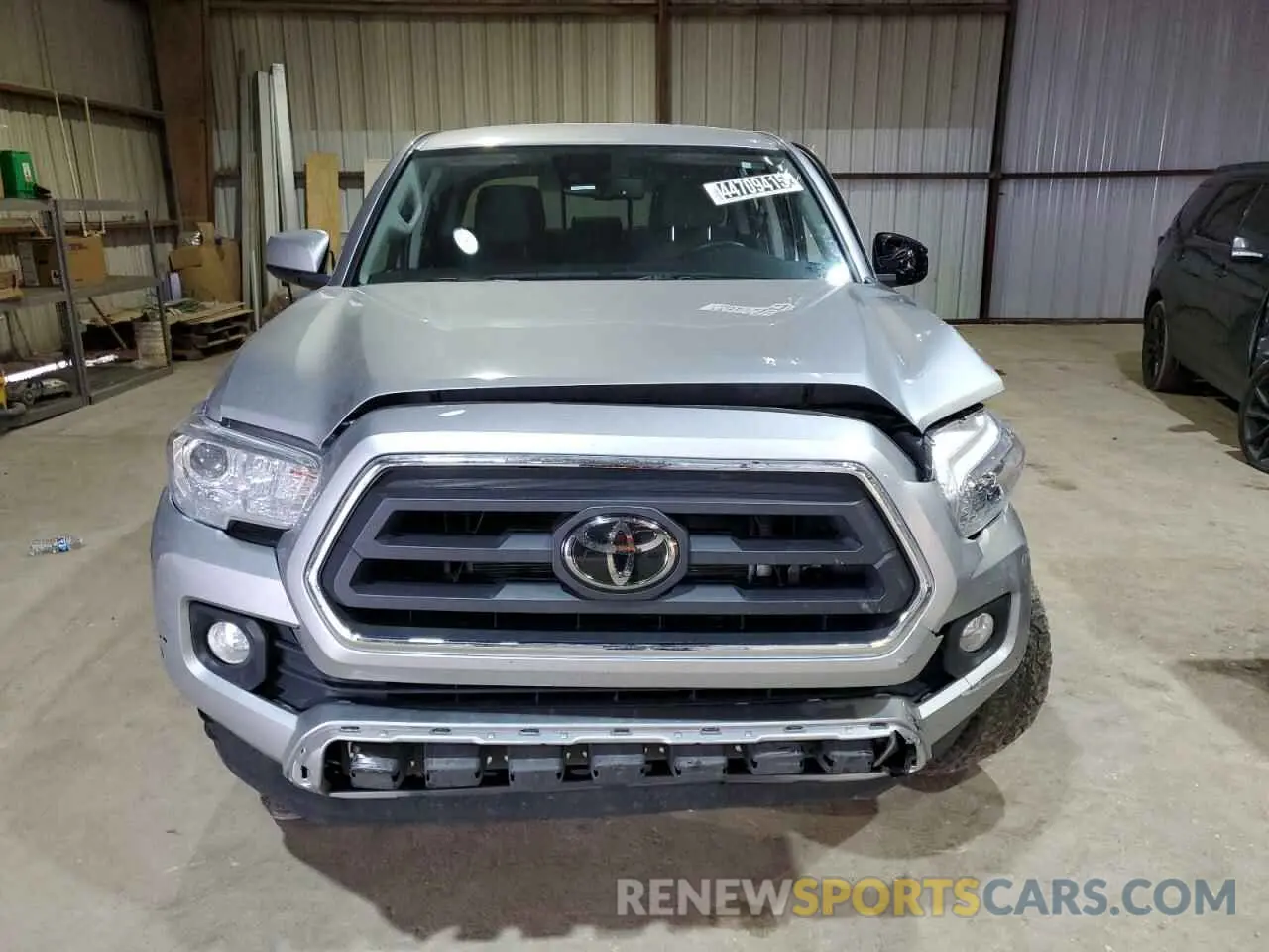 5 Photograph of a damaged car 3TMAZ5CN9NM172224 TOYOTA TACOMA 2022