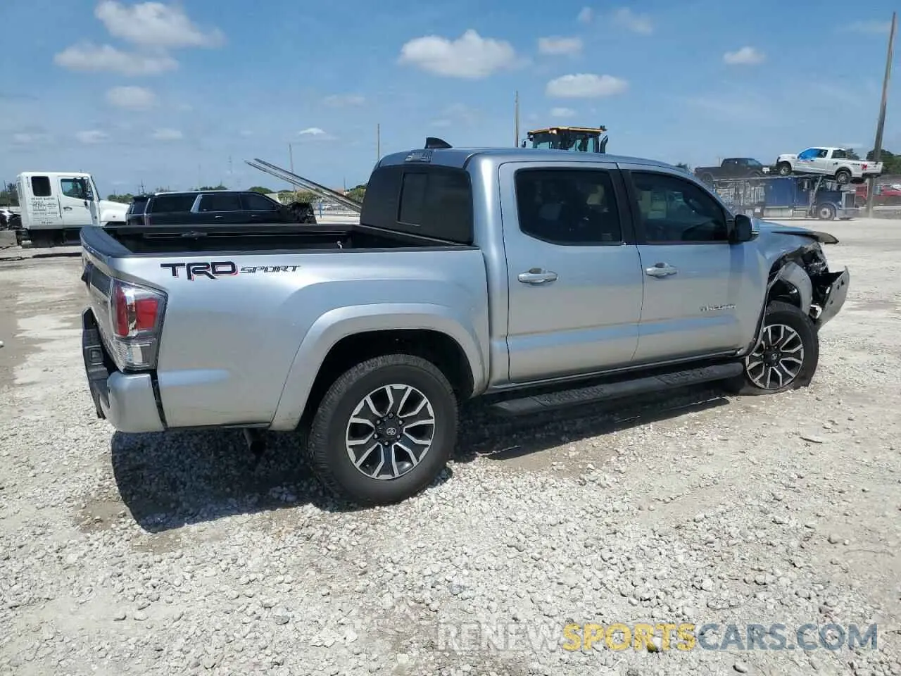 3 Photograph of a damaged car 3TMAZ5CN9NM178766 TOYOTA TACOMA 2022