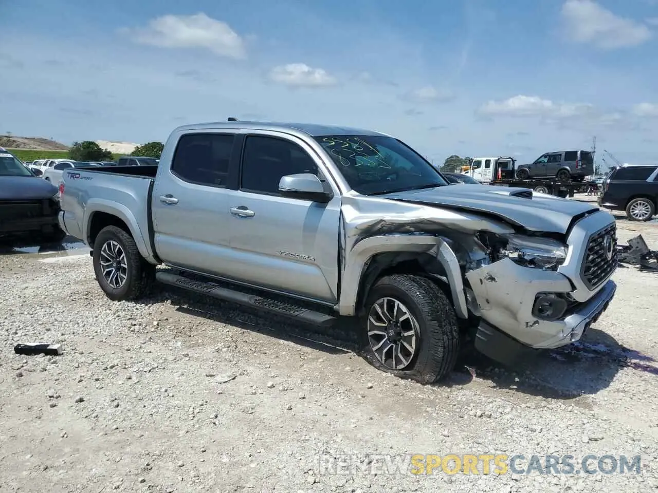 4 Photograph of a damaged car 3TMAZ5CN9NM178766 TOYOTA TACOMA 2022