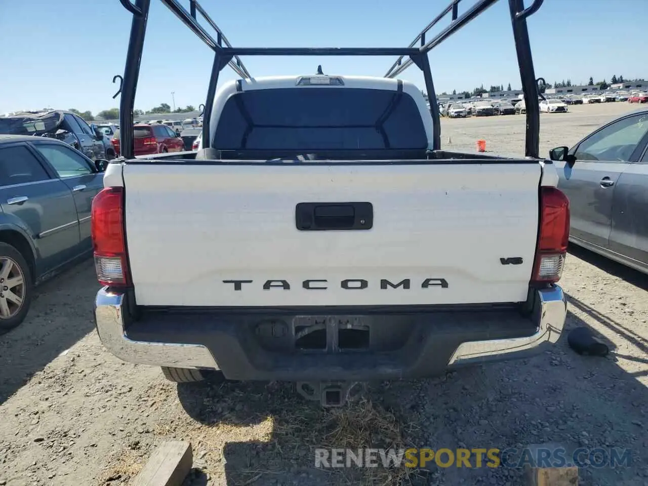 6 Photograph of a damaged car 3TMAZ5CN9NM195874 TOYOTA TACOMA 2022