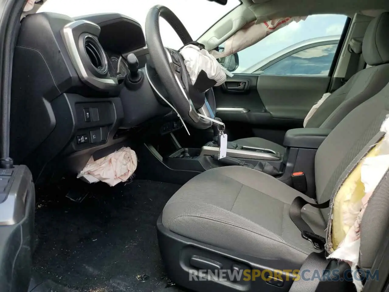 7 Photograph of a damaged car 3TMAZ5CNXNM161149 TOYOTA TACOMA 2022