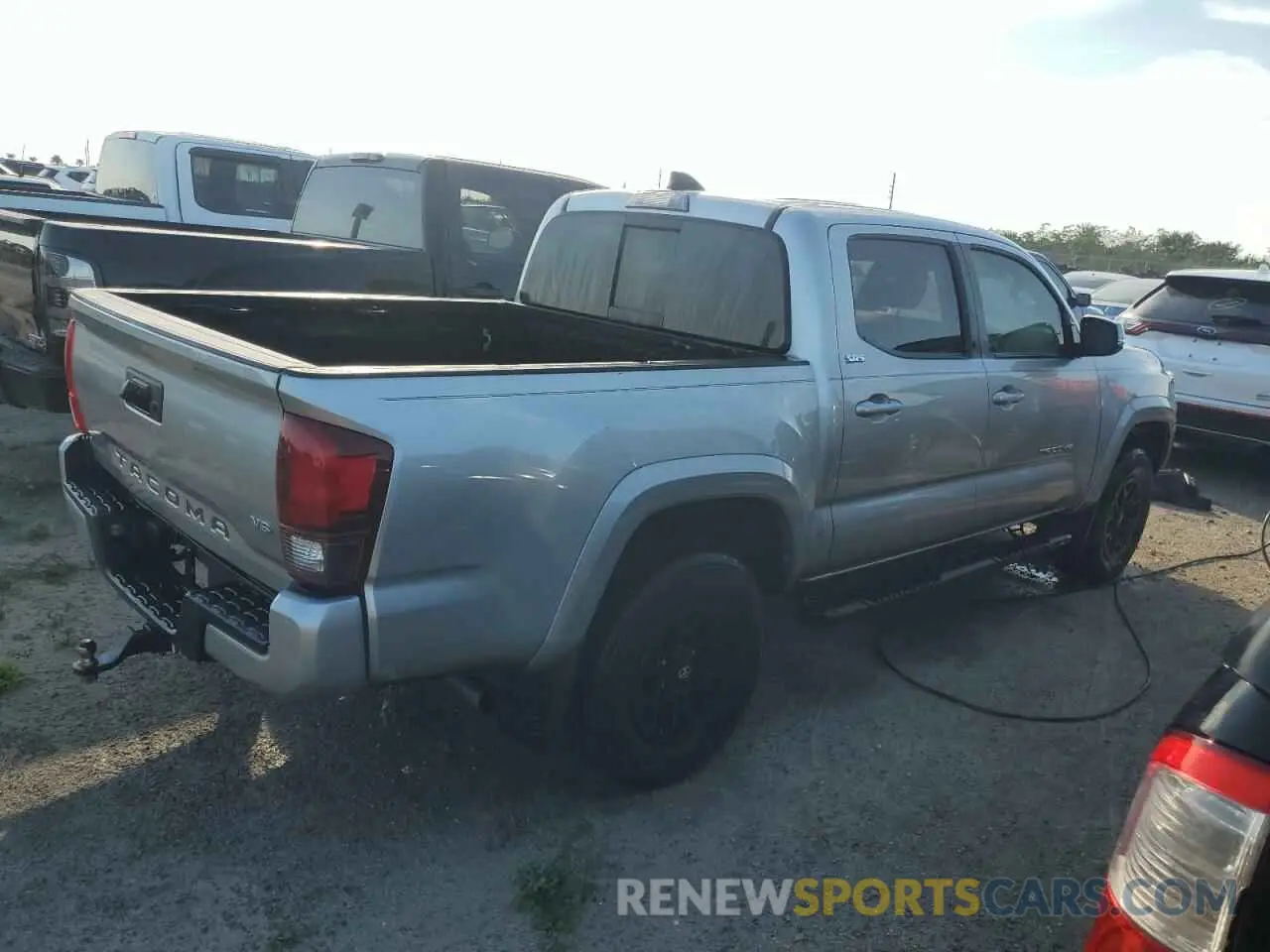 3 Photograph of a damaged car 3TMAZ5CNXNM163077 TOYOTA TACOMA 2022