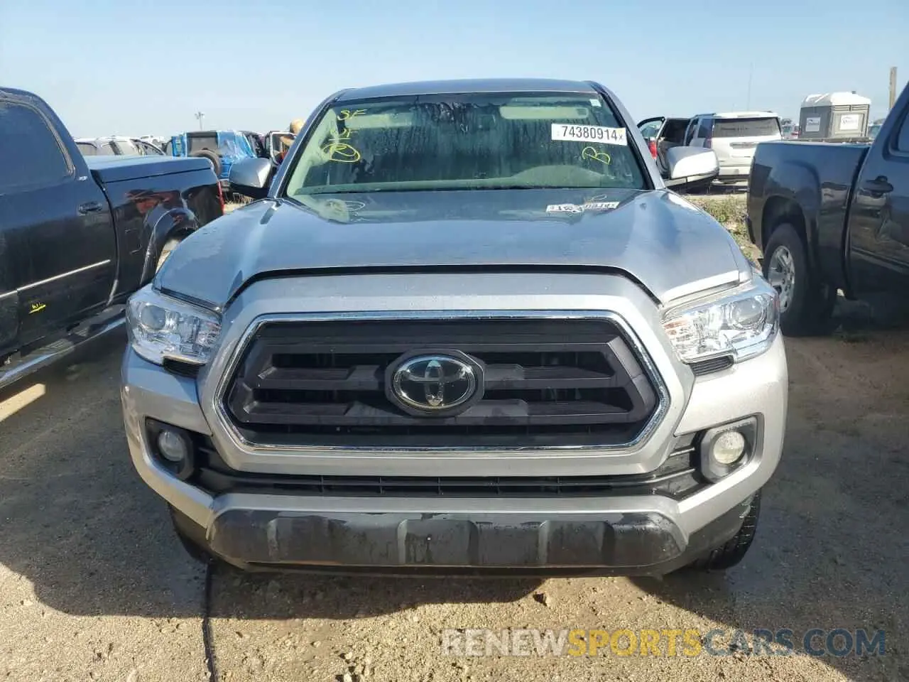 5 Photograph of a damaged car 3TMAZ5CNXNM163077 TOYOTA TACOMA 2022