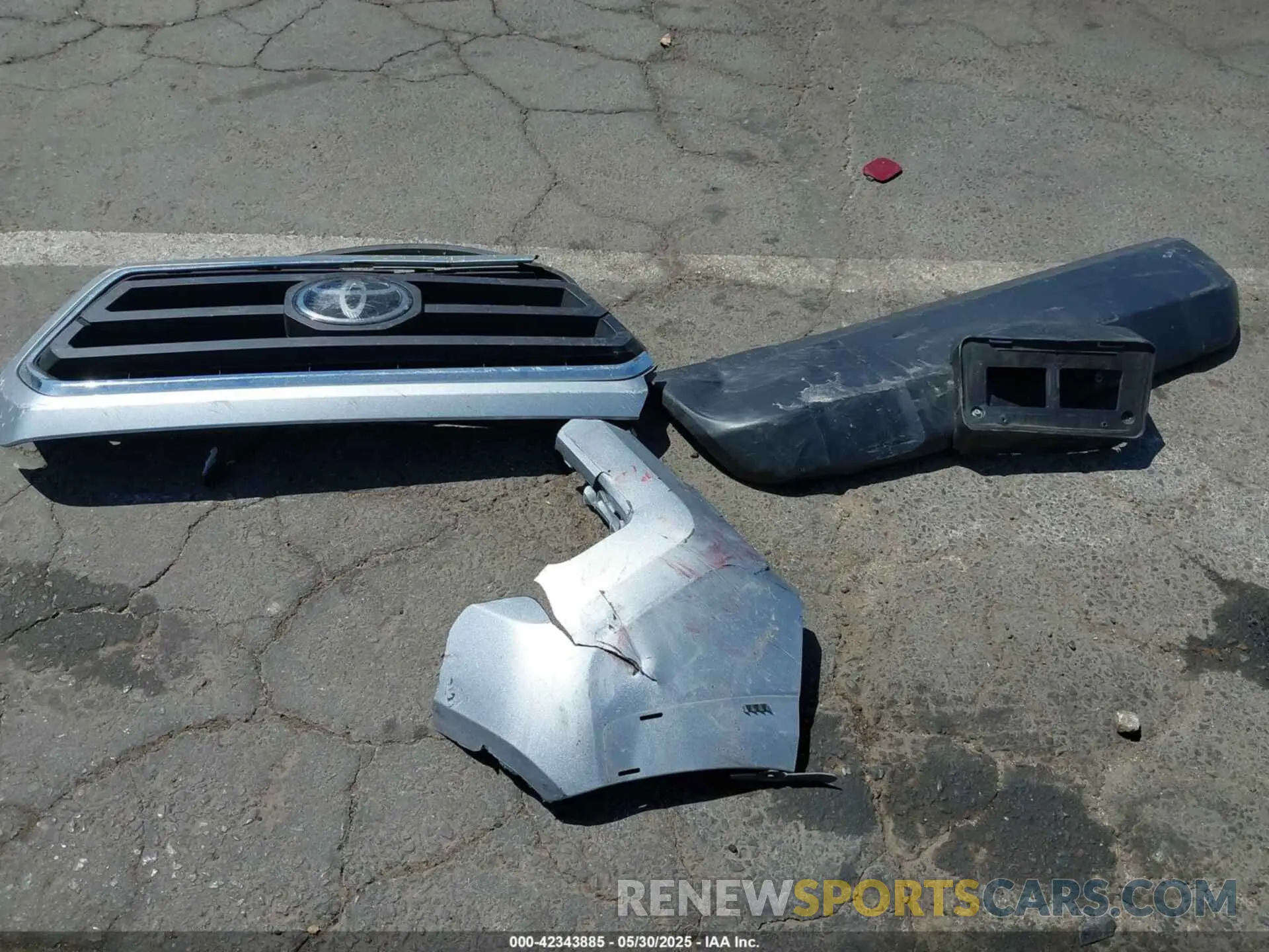12 Photograph of a damaged car 3TMAZ5CNXNM179330 TOYOTA TACOMA 2022