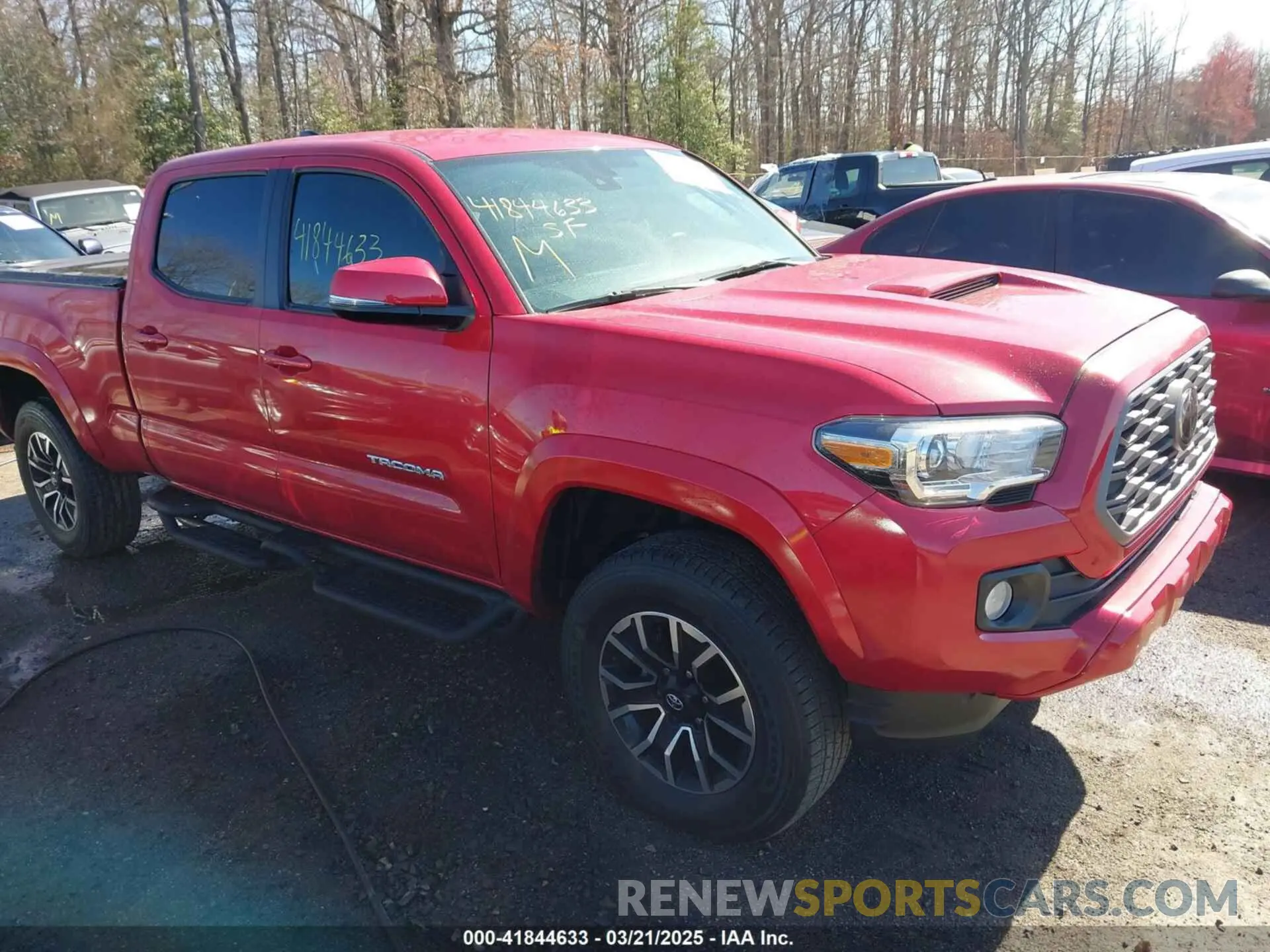 1 Photograph of a damaged car 3TMBZ5DN0NM033652 TOYOTA TACOMA 2022