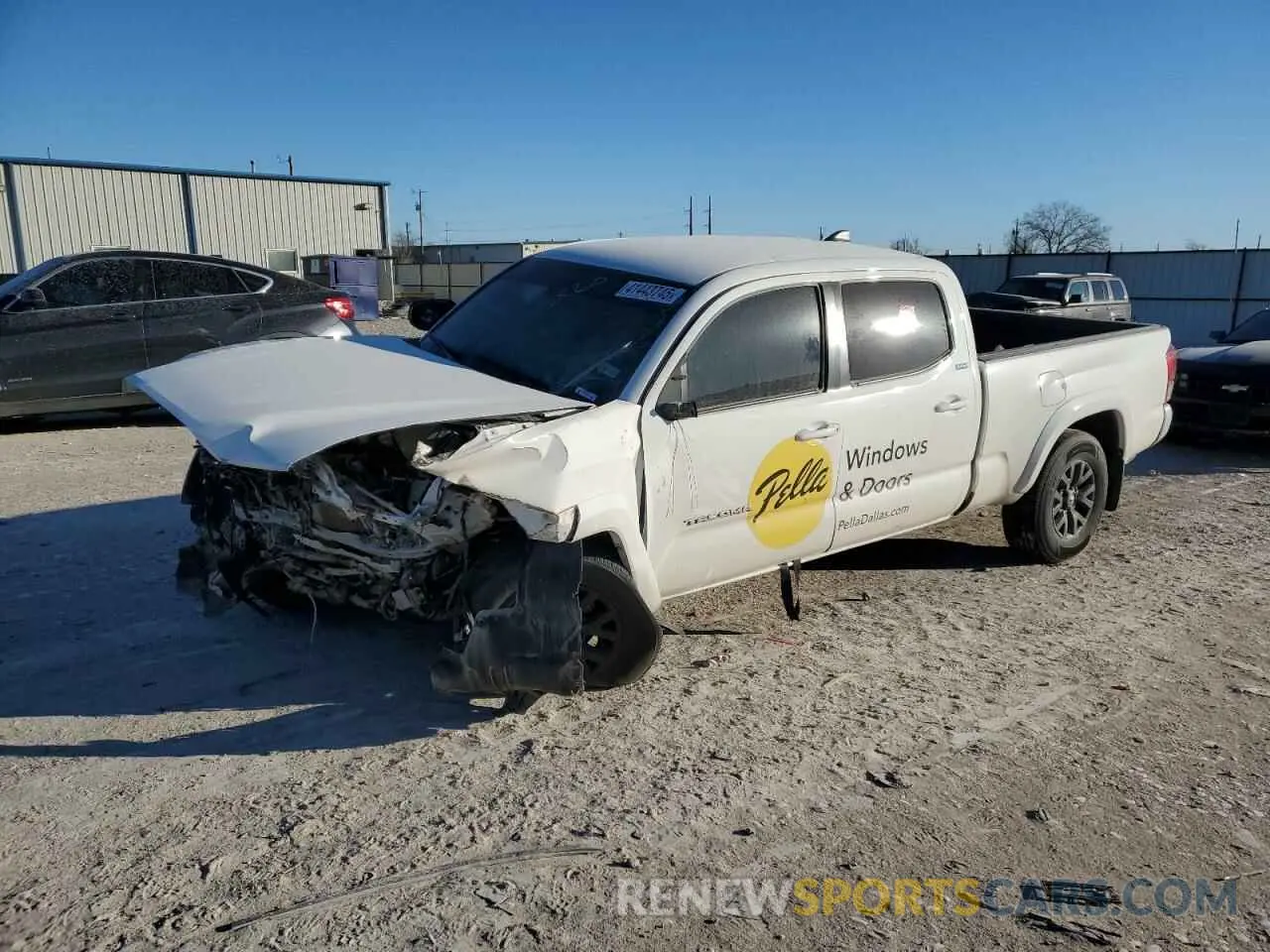 1 Photograph of a damaged car 3TMBZ5DN2NM037282 TOYOTA TACOMA 2022