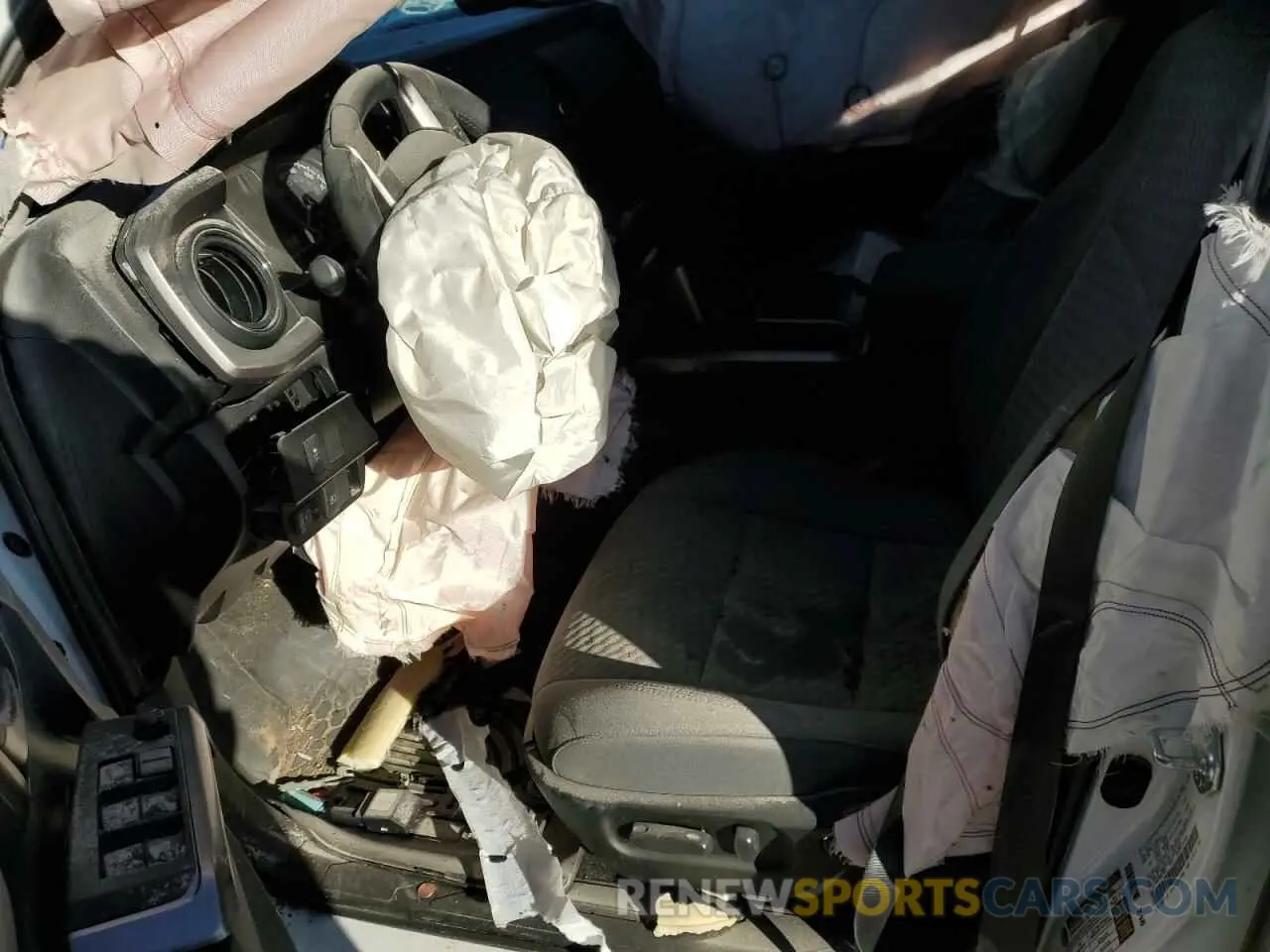 7 Photograph of a damaged car 3TMBZ5DN2NM037282 TOYOTA TACOMA 2022