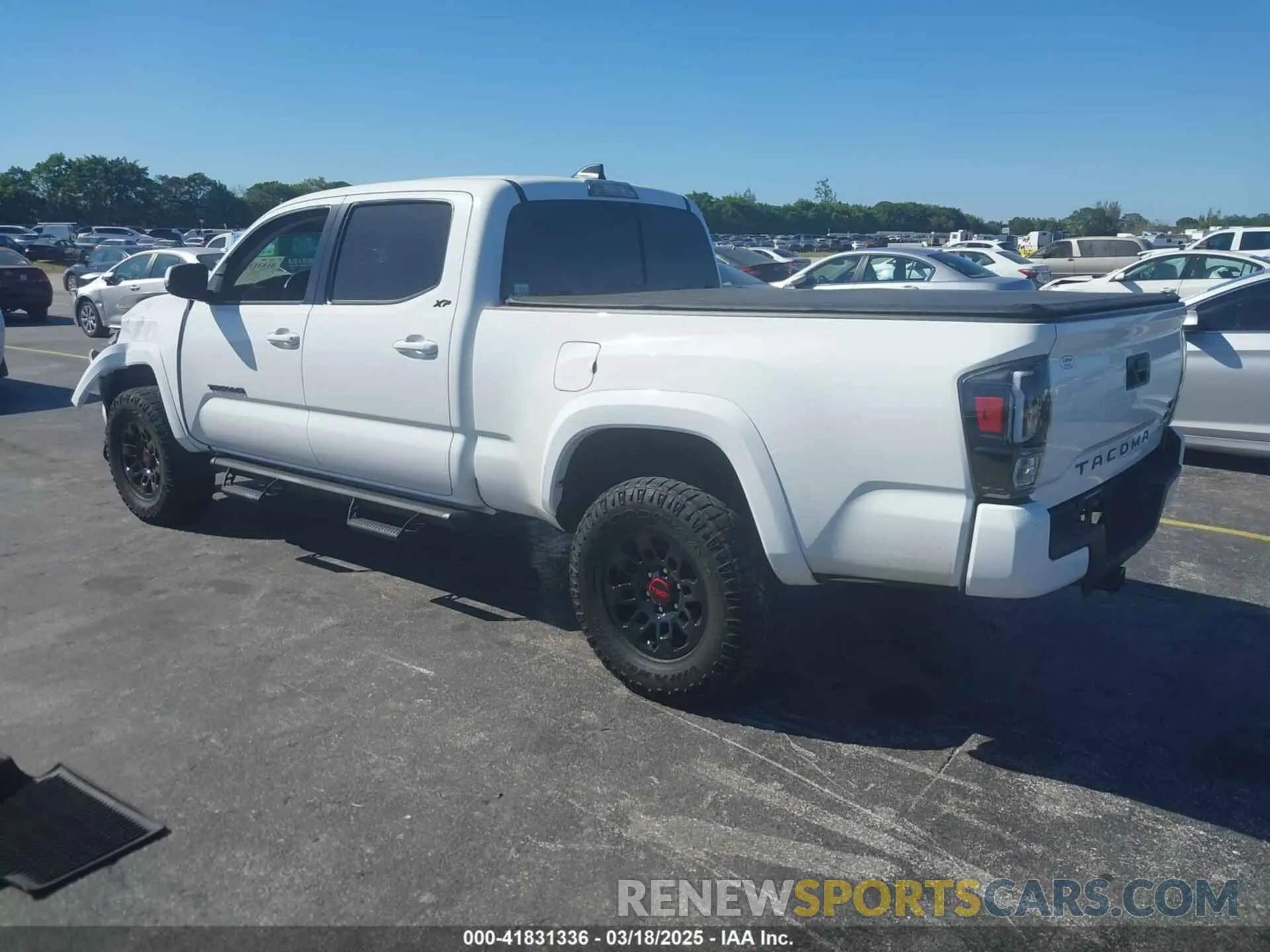 3 Photograph of a damaged car 3TMBZ5DN6NM037317 TOYOTA TACOMA 2022