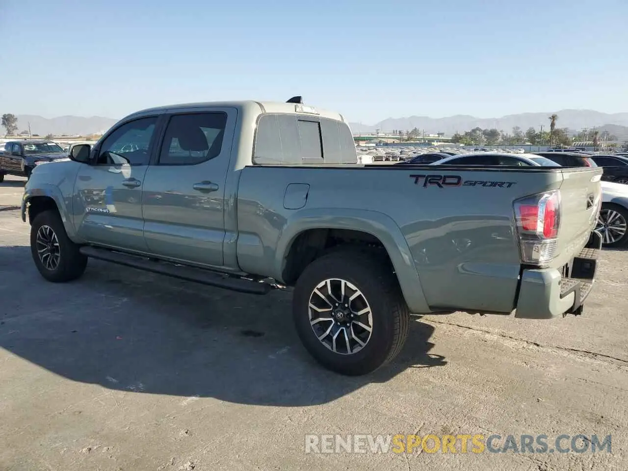 2 Photograph of a damaged car 3TMBZ5DN7NM032627 TOYOTA TACOMA 2022