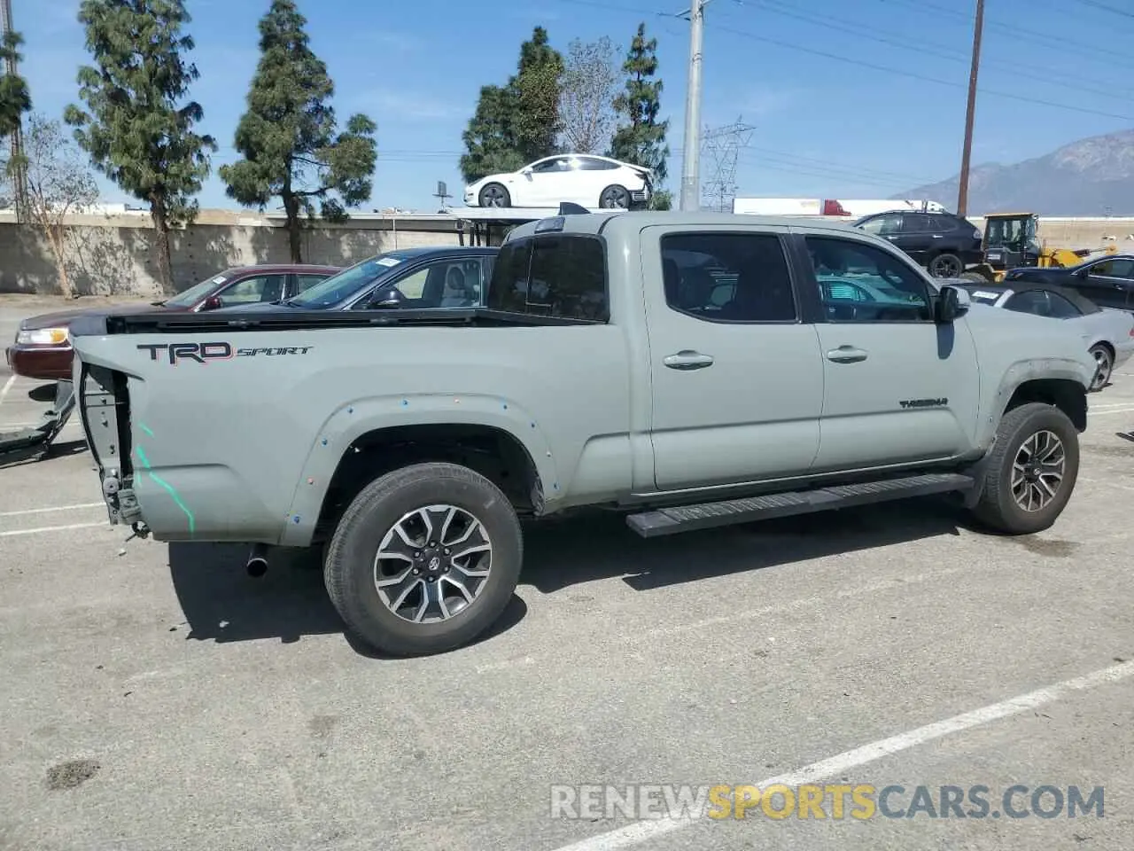 3 Photograph of a damaged car 3TMBZ5DN9NM033861 TOYOTA TACOMA 2022