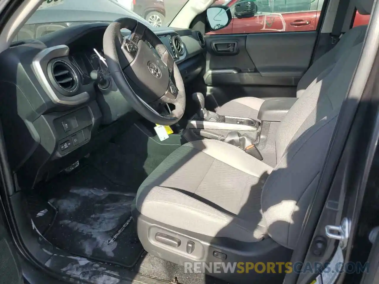 7 Photograph of a damaged car 3TMBZ5DN9NM035433 TOYOTA TACOMA 2022