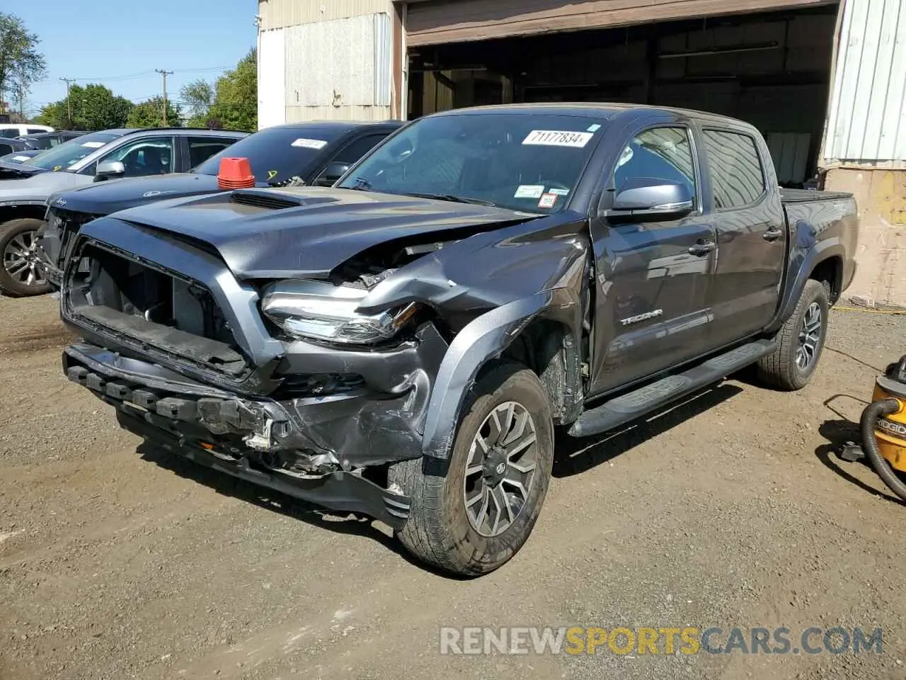 1 Photograph of a damaged car 3TMCZ5AN0NM458300 TOYOTA TACOMA 2022