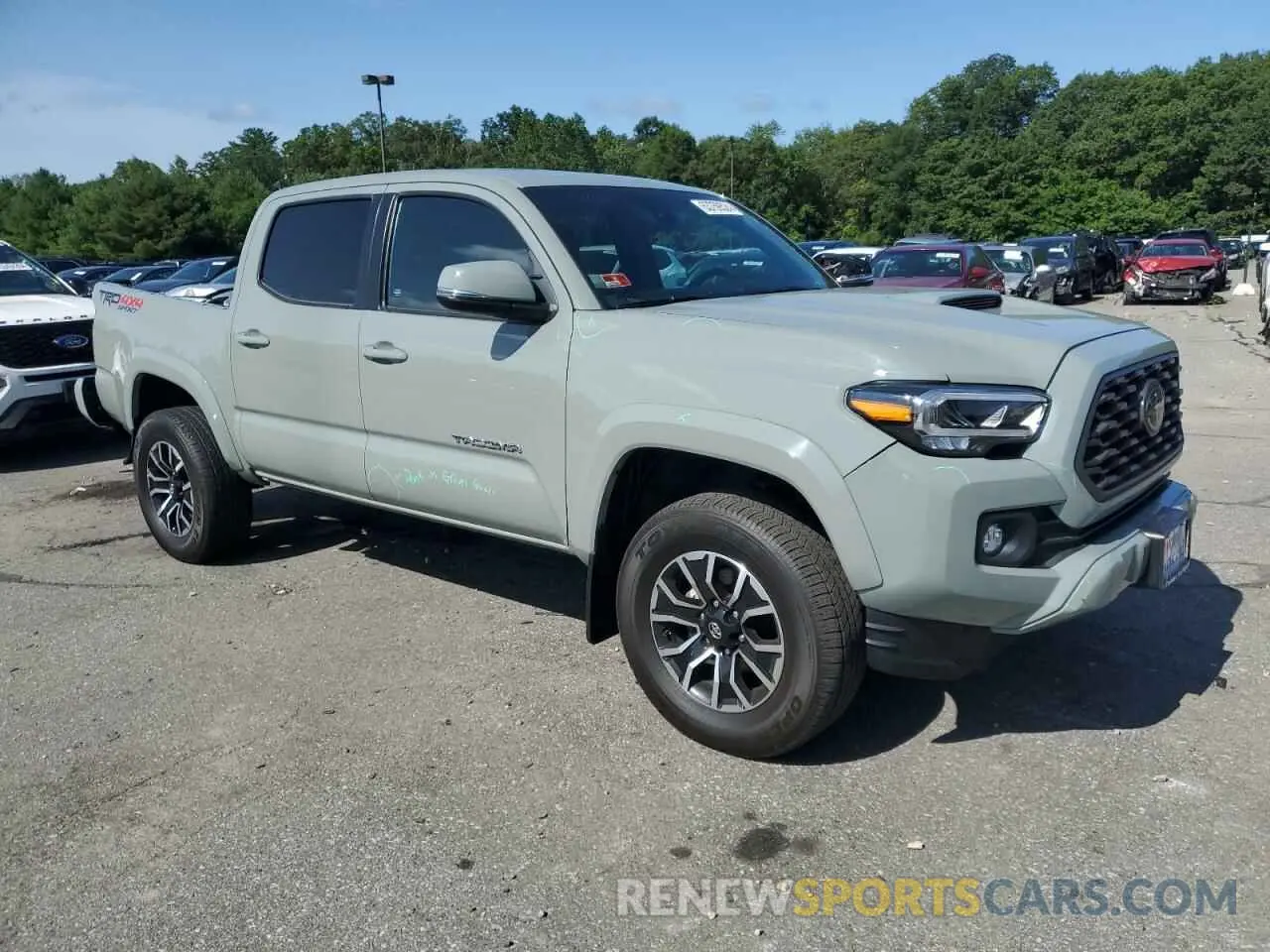 4 Photograph of a damaged car 3TMCZ5AN0NM464937 TOYOTA TACOMA 2022