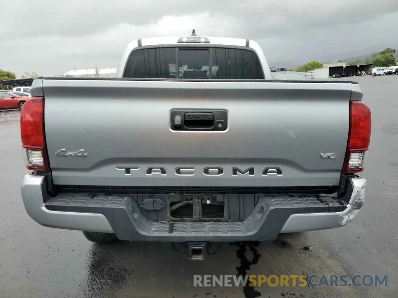 6 Photograph of a damaged car 3TMCZ5AN0NM516373 TOYOTA TACOMA 2022