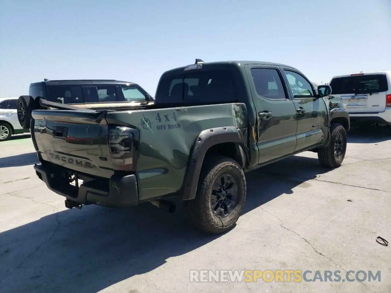 3 Photograph of a damaged car 3TMCZ5AN0NM517152 TOYOTA TACOMA 2022