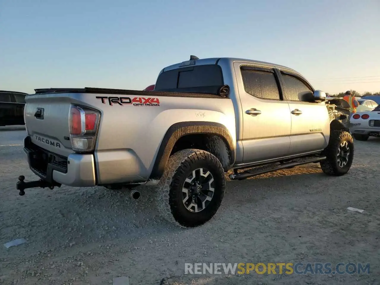 3 Photograph of a damaged car 3TMCZ5AN1NM467085 TOYOTA TACOMA 2022