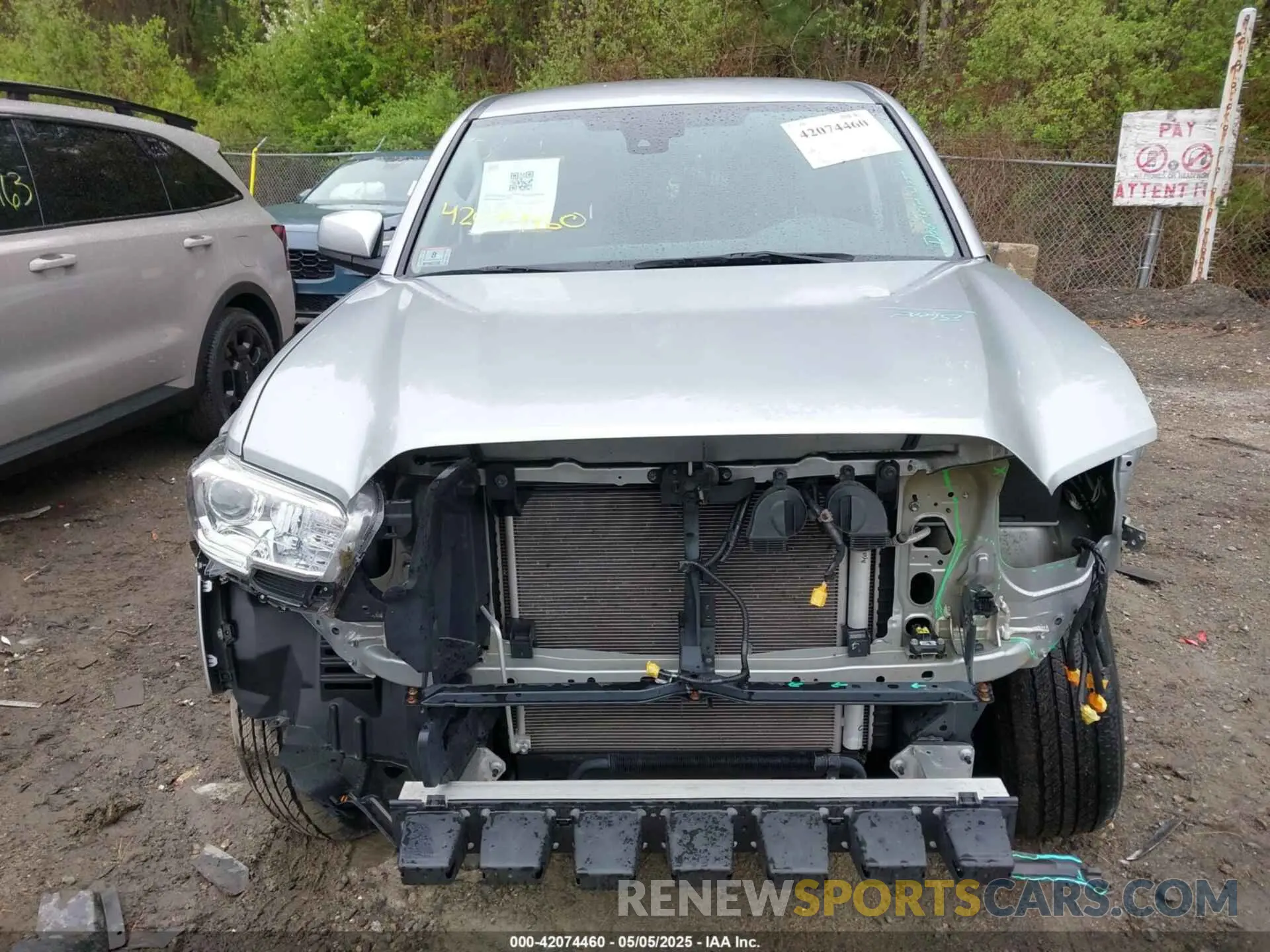 6 Photograph of a damaged car 3TMCZ5AN1NM475591 TOYOTA TACOMA 2022