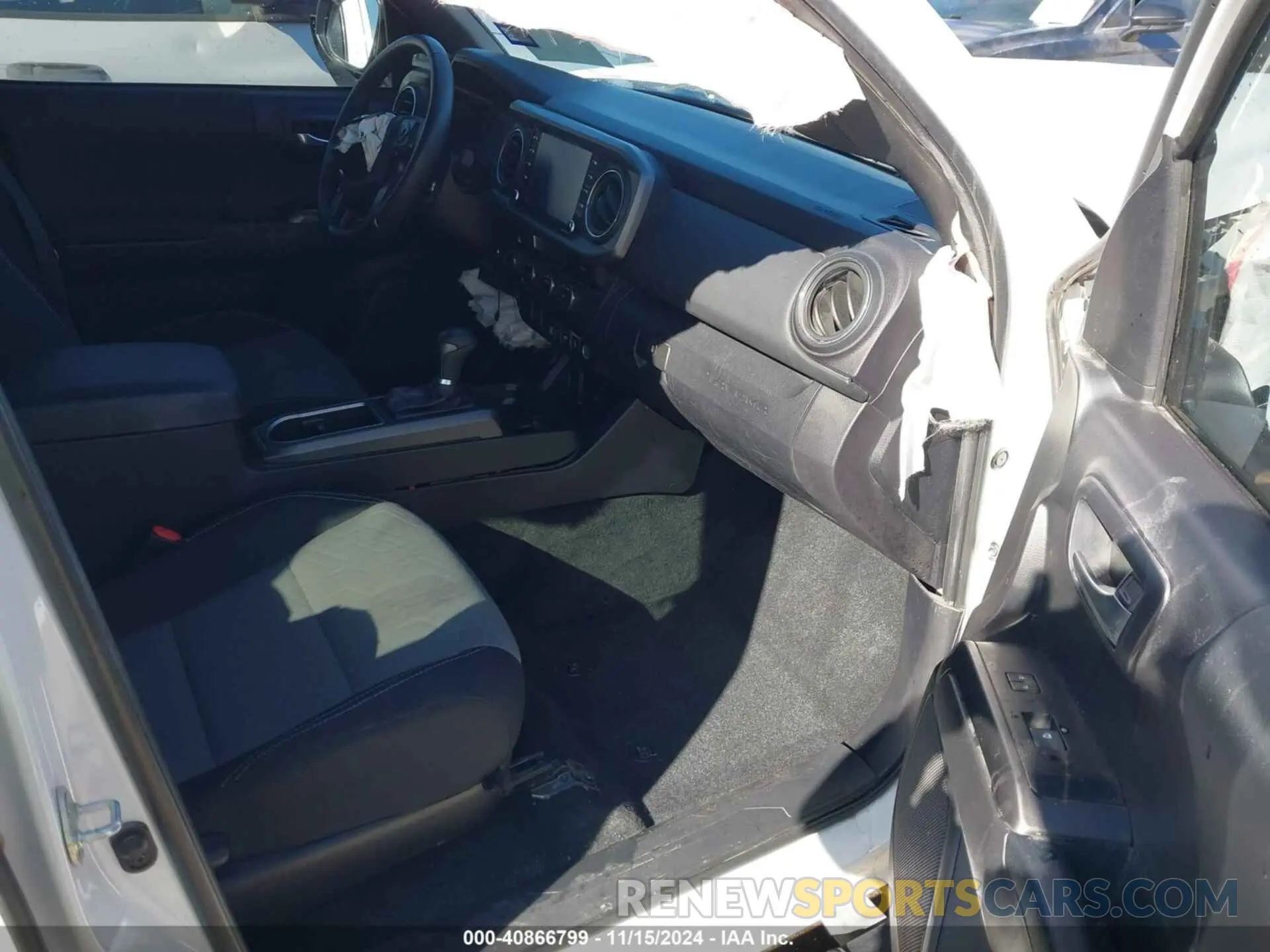 5 Photograph of a damaged car 3TMCZ5AN1NM498224 TOYOTA TACOMA 2022