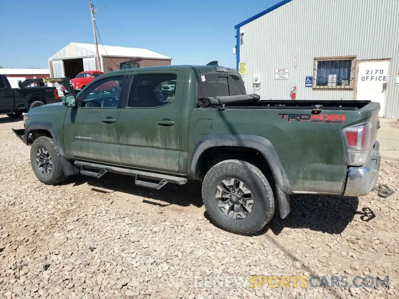 2 Photograph of a damaged car 3TMCZ5AN1NM512901 TOYOTA TACOMA 2022
