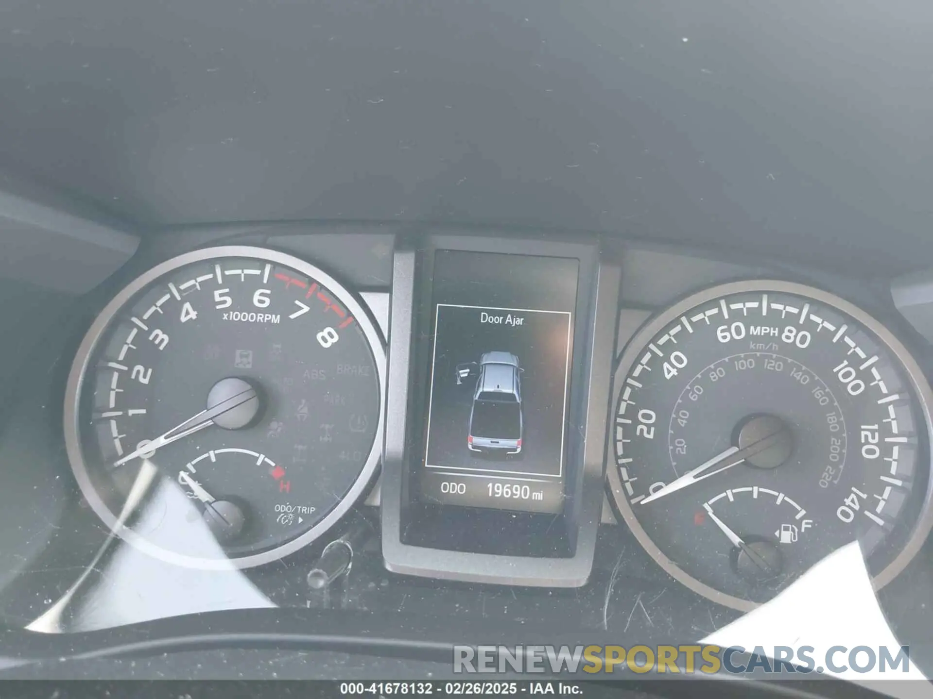 7 Photograph of a damaged car 3TMCZ5AN2NM455687 TOYOTA TACOMA 2022