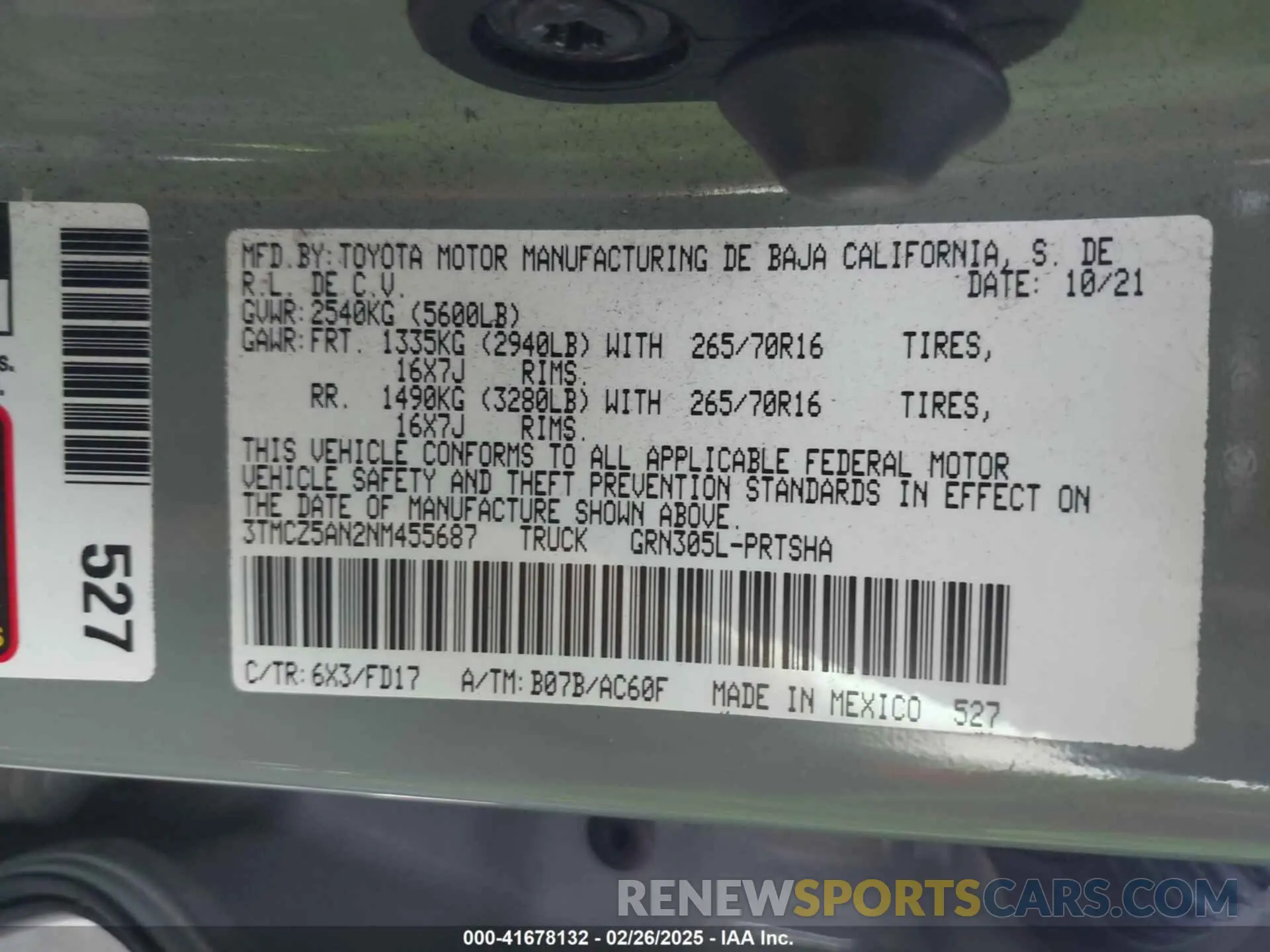 9 Photograph of a damaged car 3TMCZ5AN2NM455687 TOYOTA TACOMA 2022
