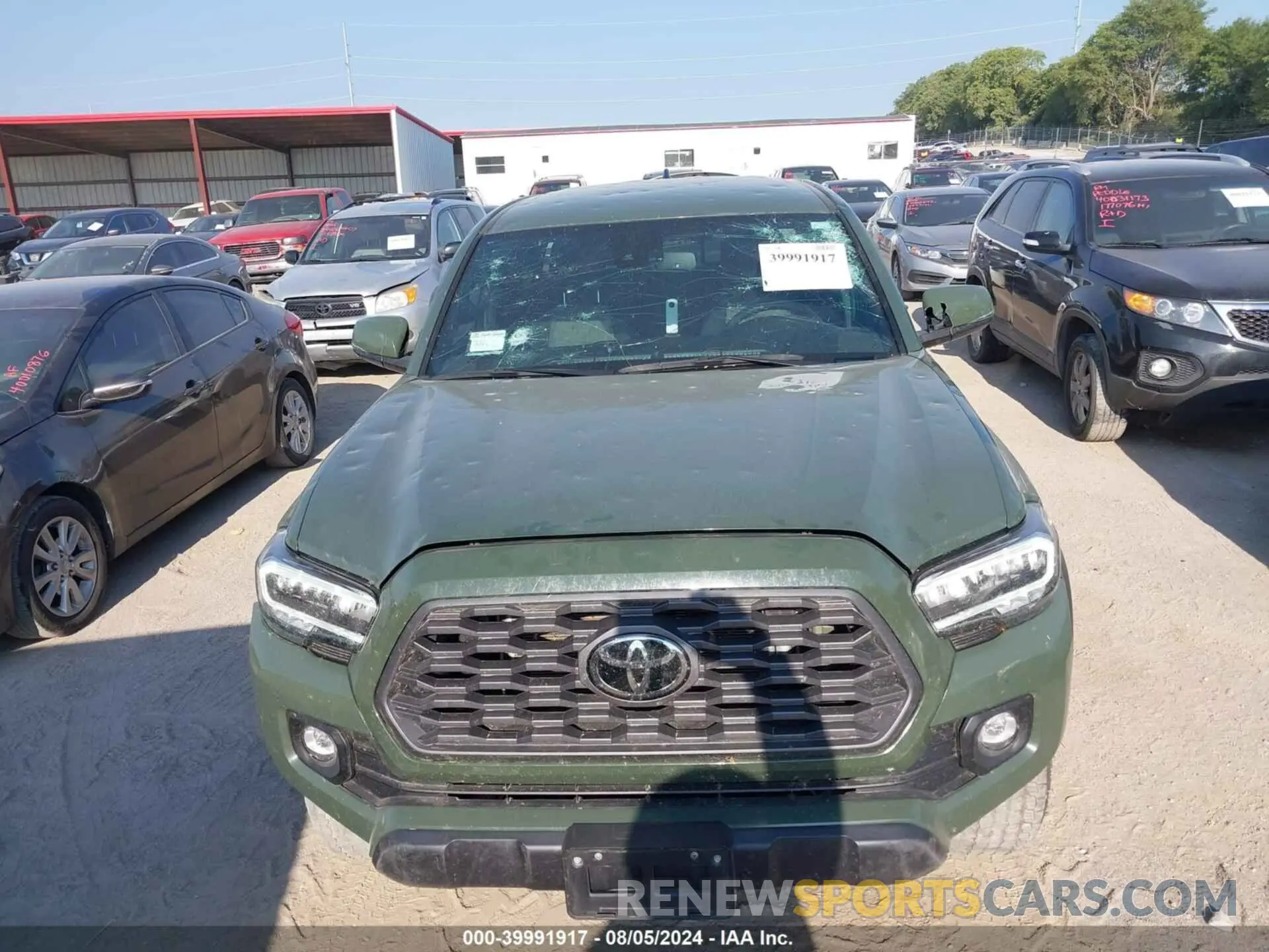 12 Photograph of a damaged car 3TMCZ5AN2NM461585 TOYOTA TACOMA 2022