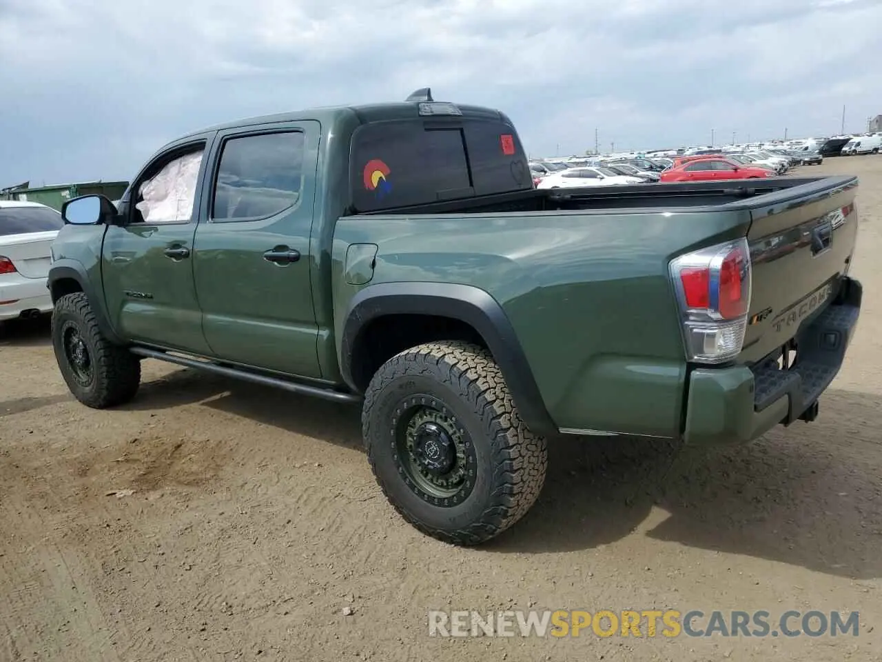 2 Photograph of a damaged car 3TMCZ5AN2NM490892 TOYOTA TACOMA 2022