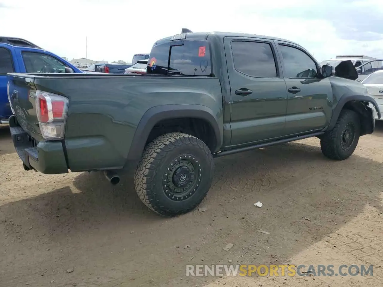 3 Photograph of a damaged car 3TMCZ5AN2NM490892 TOYOTA TACOMA 2022