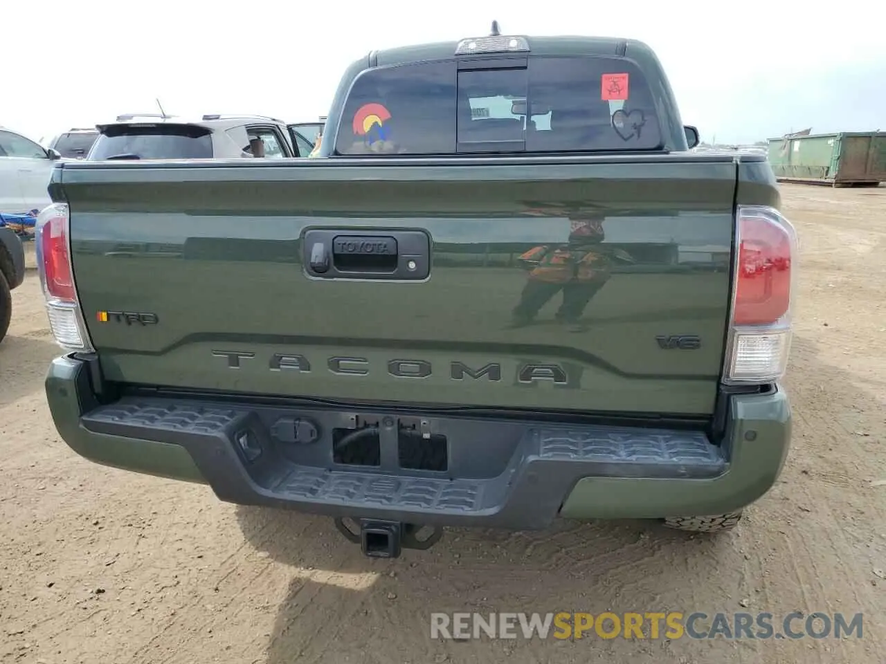 6 Photograph of a damaged car 3TMCZ5AN2NM490892 TOYOTA TACOMA 2022