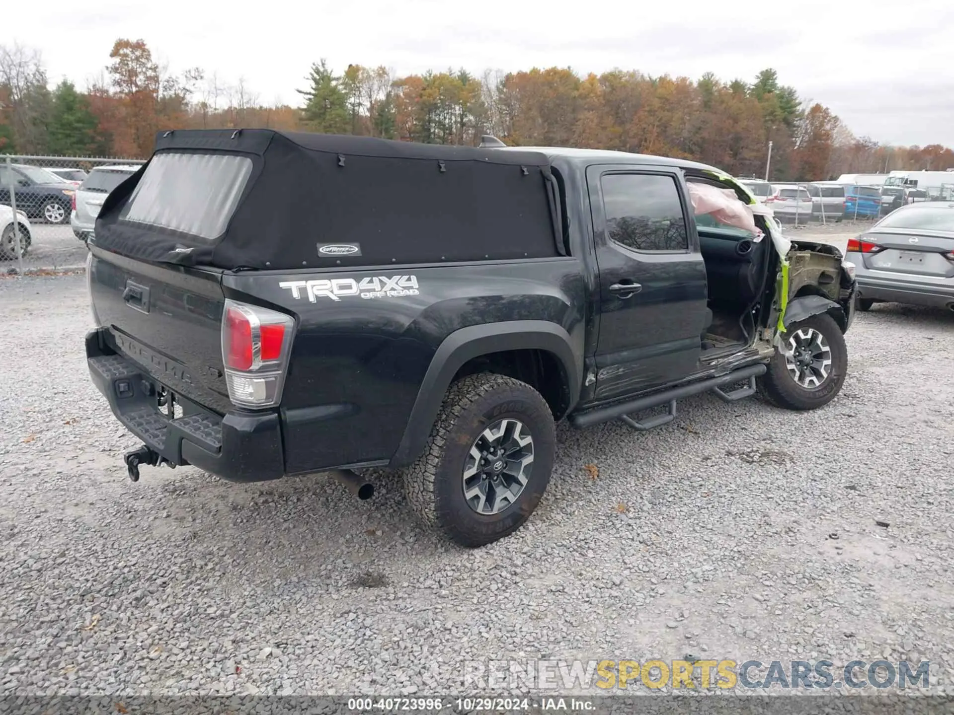 4 Photograph of a damaged car 3TMCZ5AN2NM494117 TOYOTA TACOMA 2022