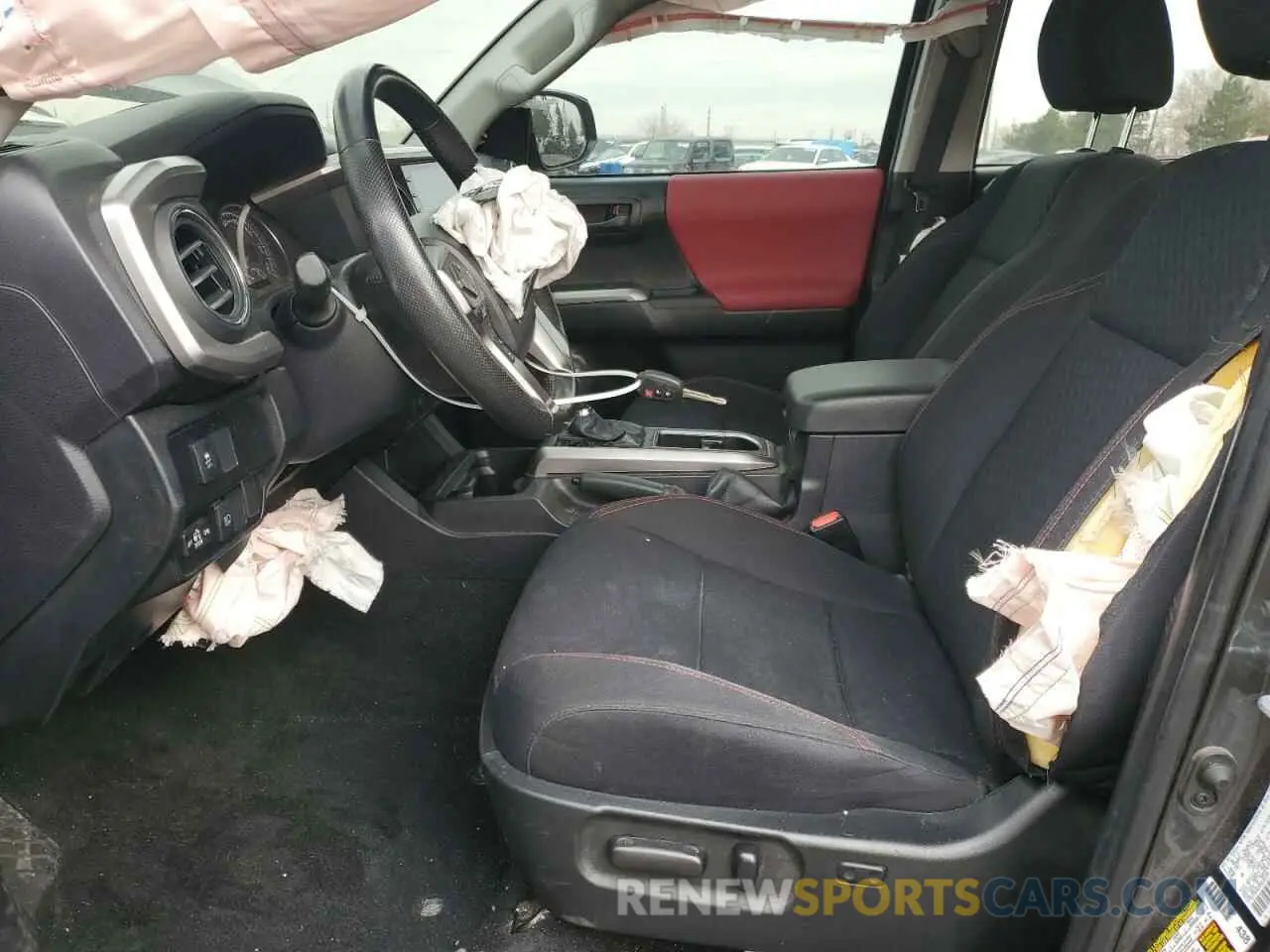 7 Photograph of a damaged car 3TMCZ5AN2NM510199 TOYOTA TACOMA 2022