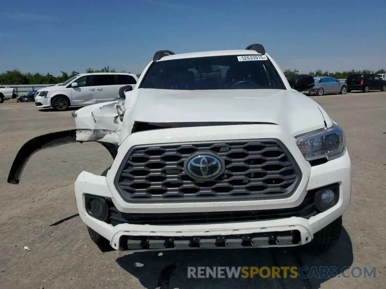 5 Photograph of a damaged car 3TMCZ5AN2NM515418 TOYOTA TACOMA 2022