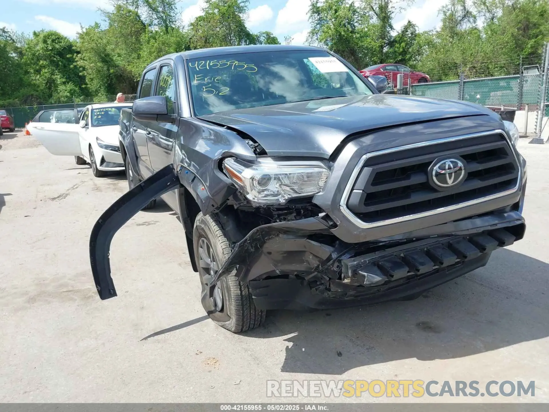 6 Photograph of a damaged car 3TMCZ5AN2NM525706 TOYOTA TACOMA 2022