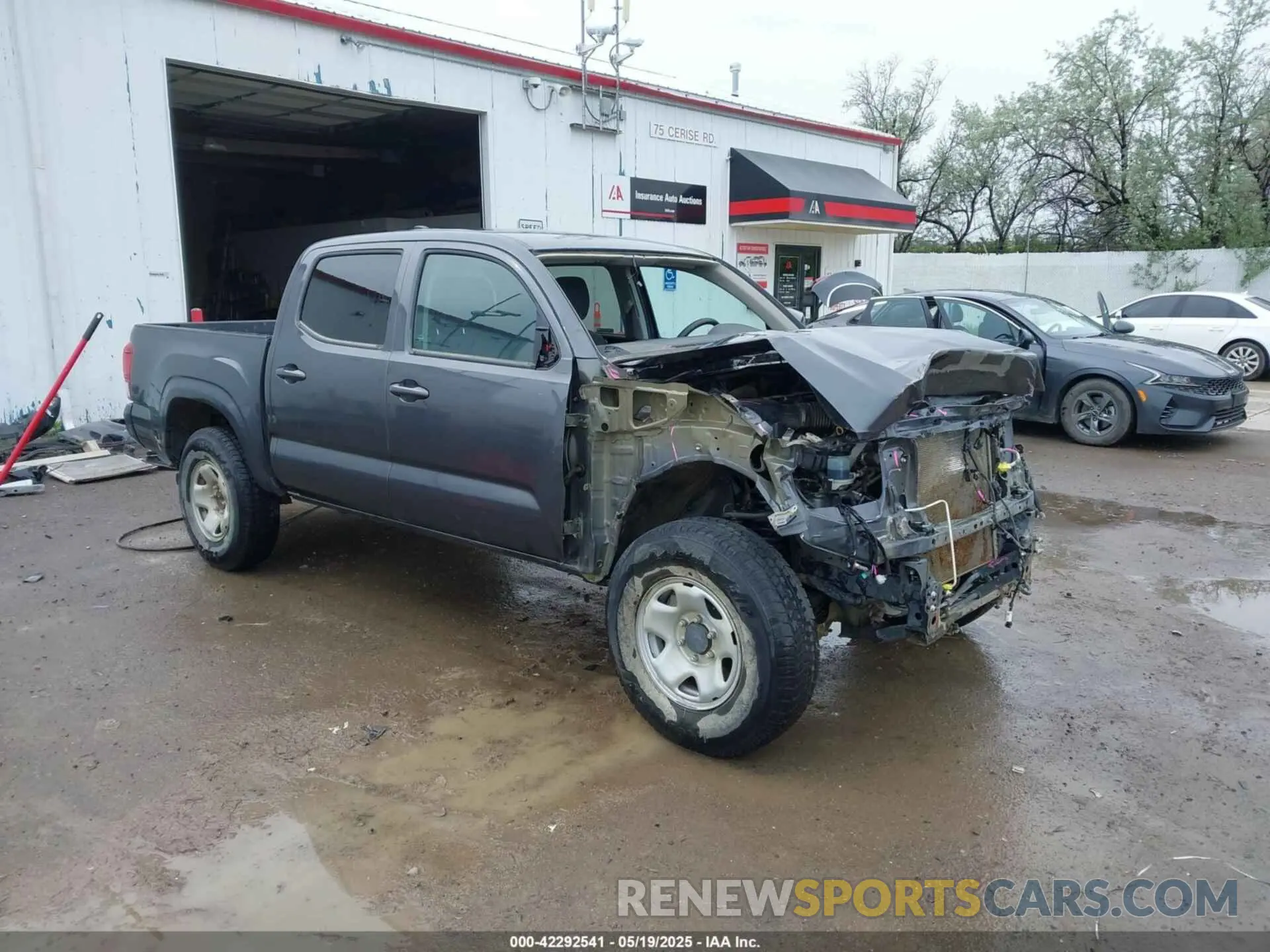 1 Photograph of a damaged car 3TMCZ5AN3NM466875 TOYOTA TACOMA 2022