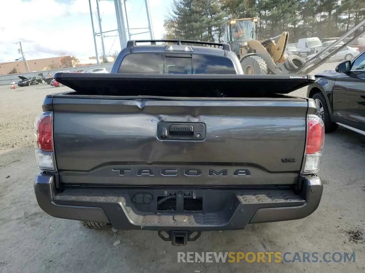 6 Photograph of a damaged car 3TMCZ5AN3NM477312 TOYOTA TACOMA 2022
