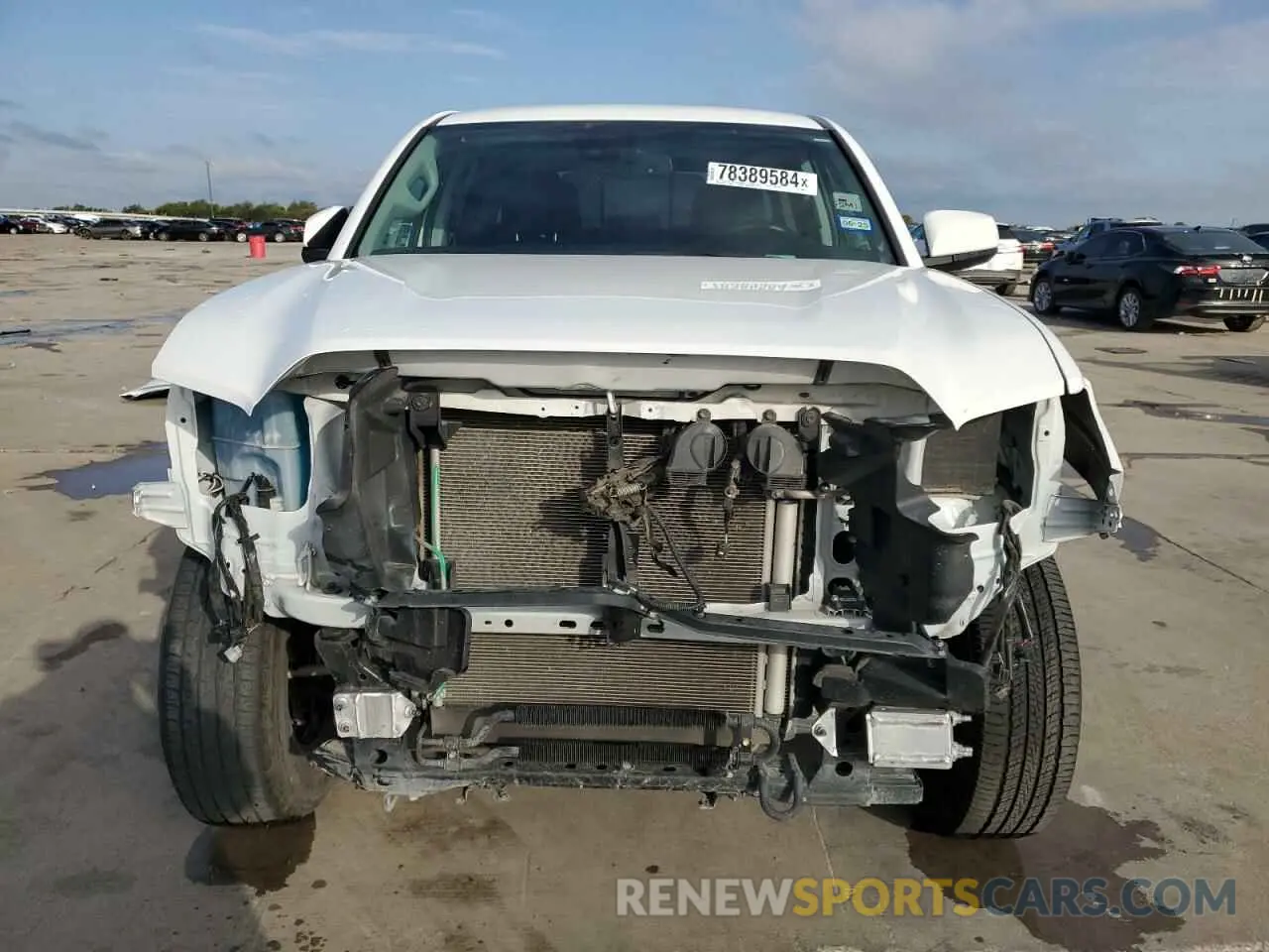 5 Photograph of a damaged car 3TMCZ5AN3NM506811 TOYOTA TACOMA 2022