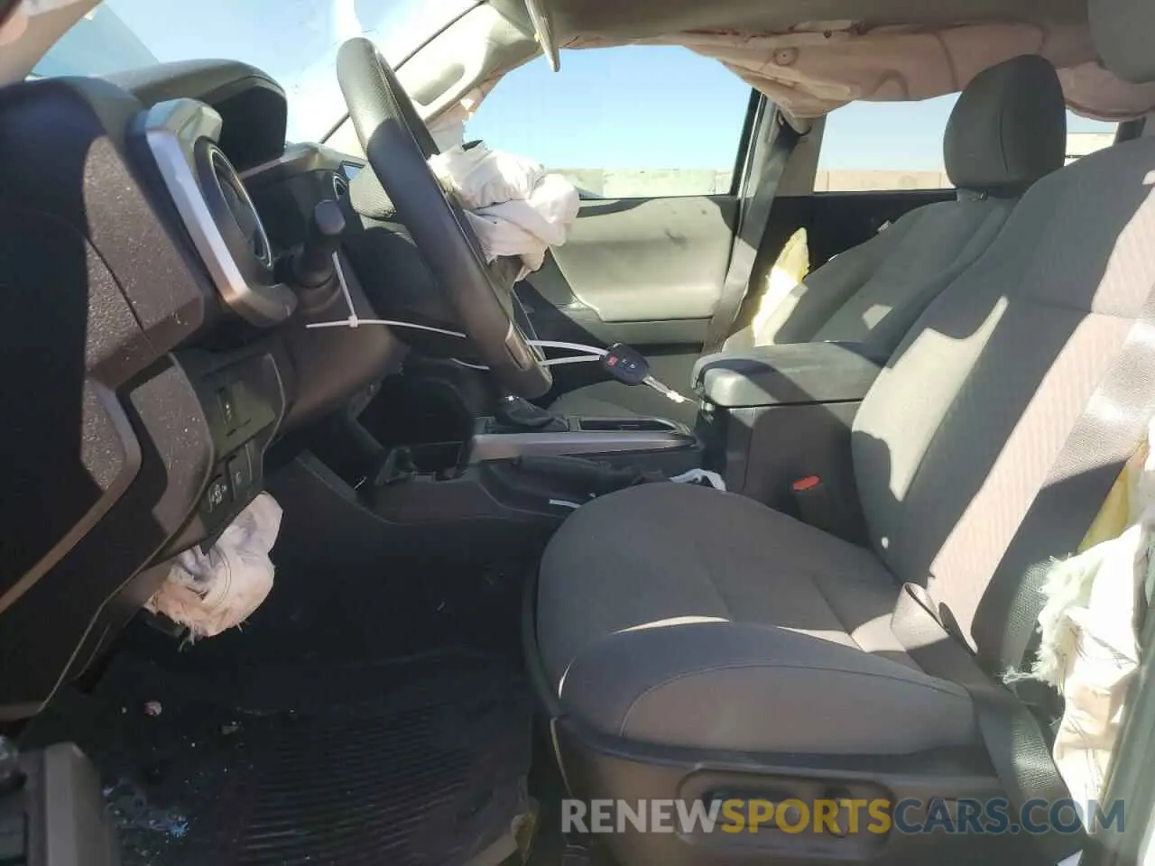 7 Photograph of a damaged car 3TMCZ5AN3NM513726 TOYOTA TACOMA 2022