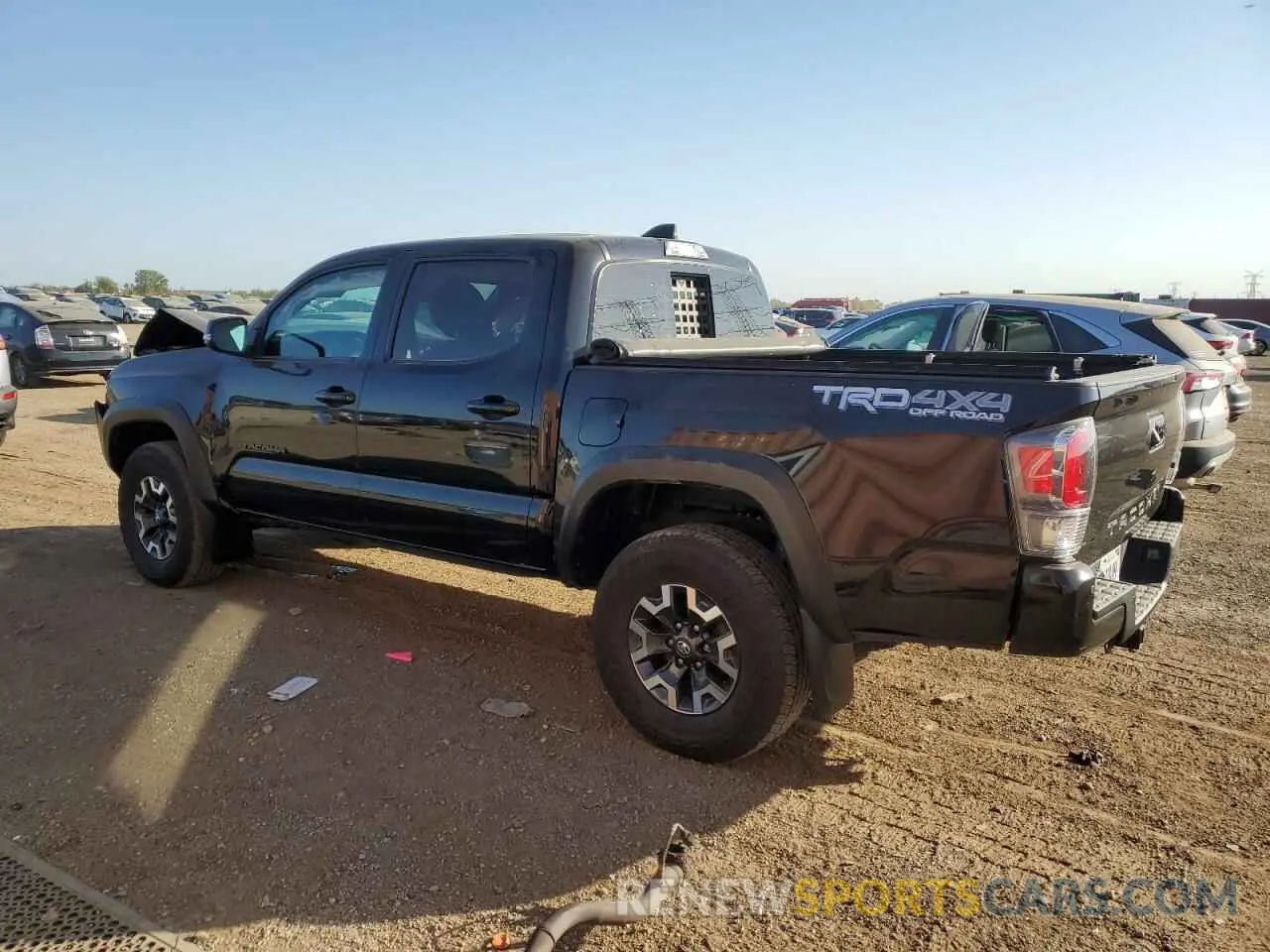 2 Photograph of a damaged car 3TMCZ5AN4NM478677 TOYOTA TACOMA 2022