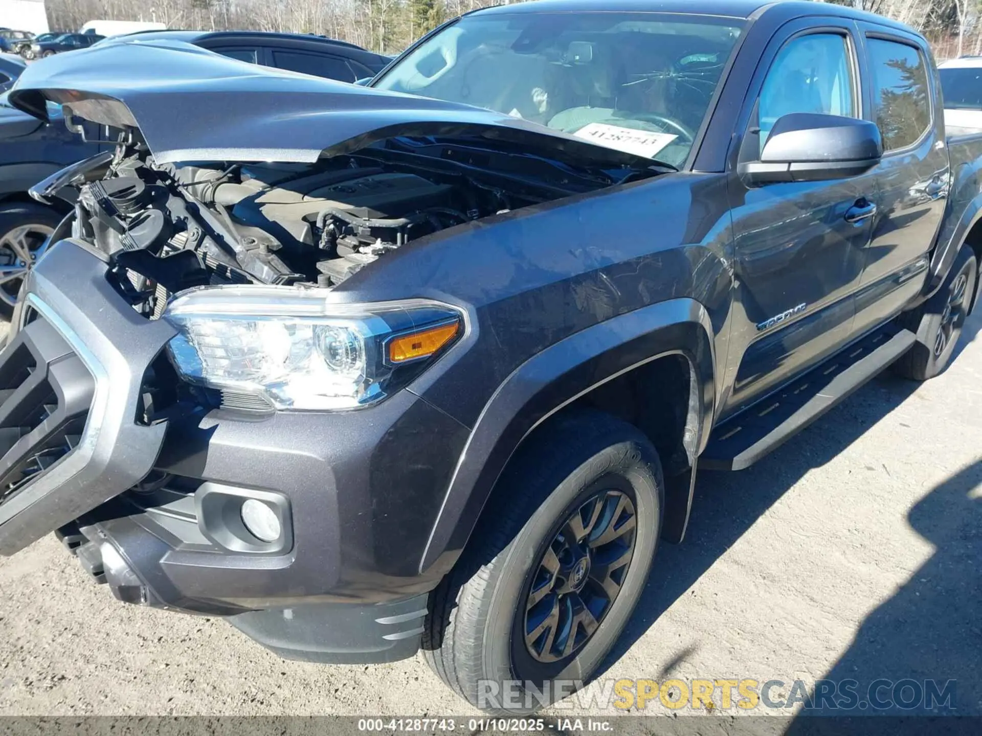 19 Photograph of a damaged car 3TMCZ5AN4NM480154 TOYOTA TACOMA 2022
